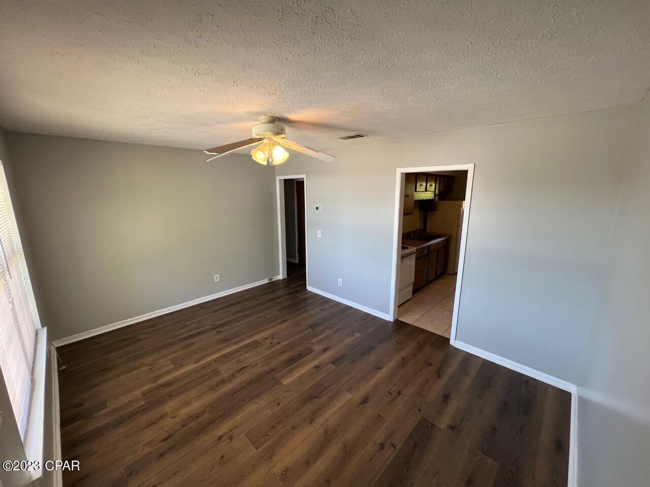 Image 2 For 829 Russ Lake Drive A