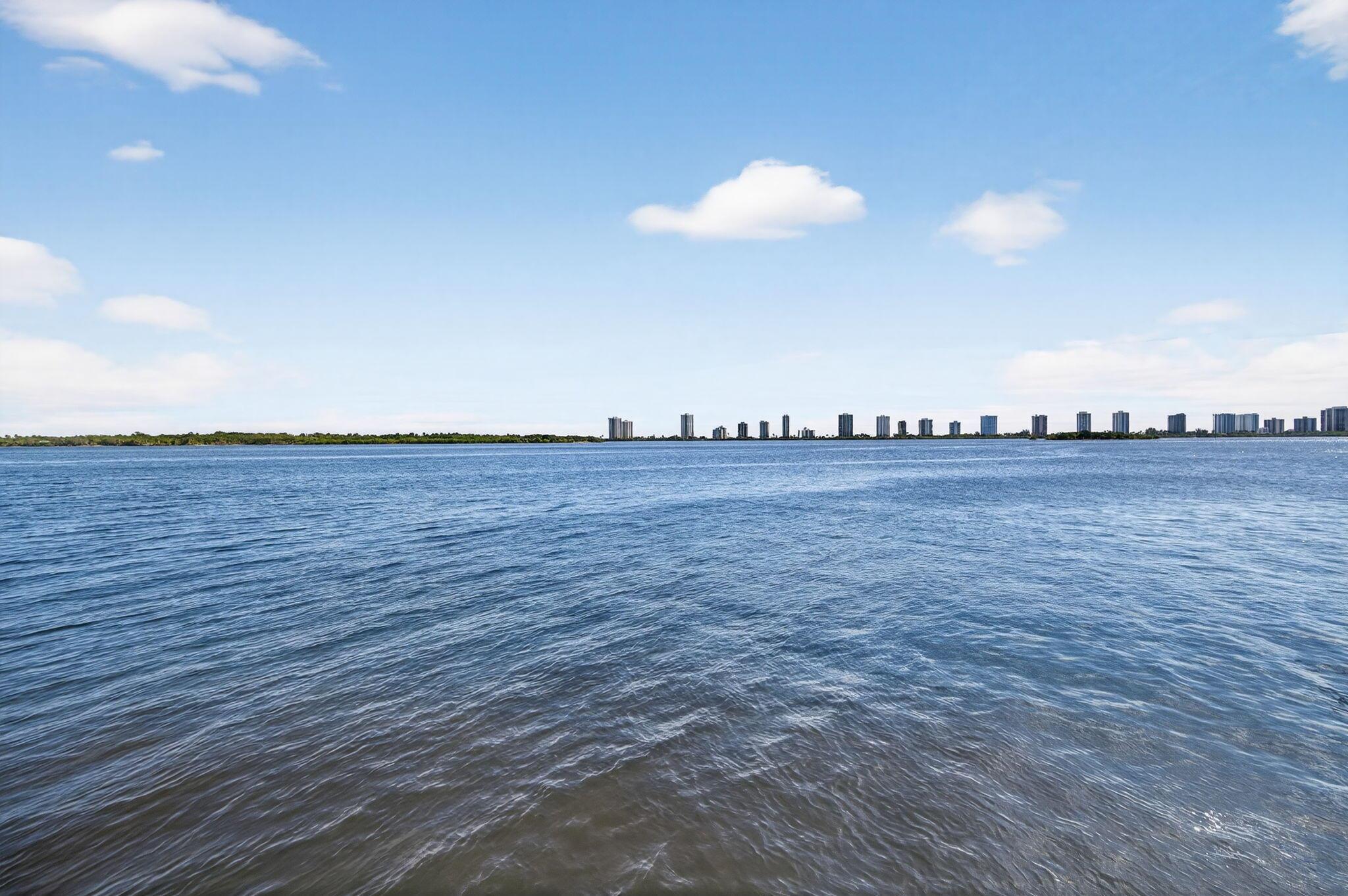 Paradise Harbour Condo