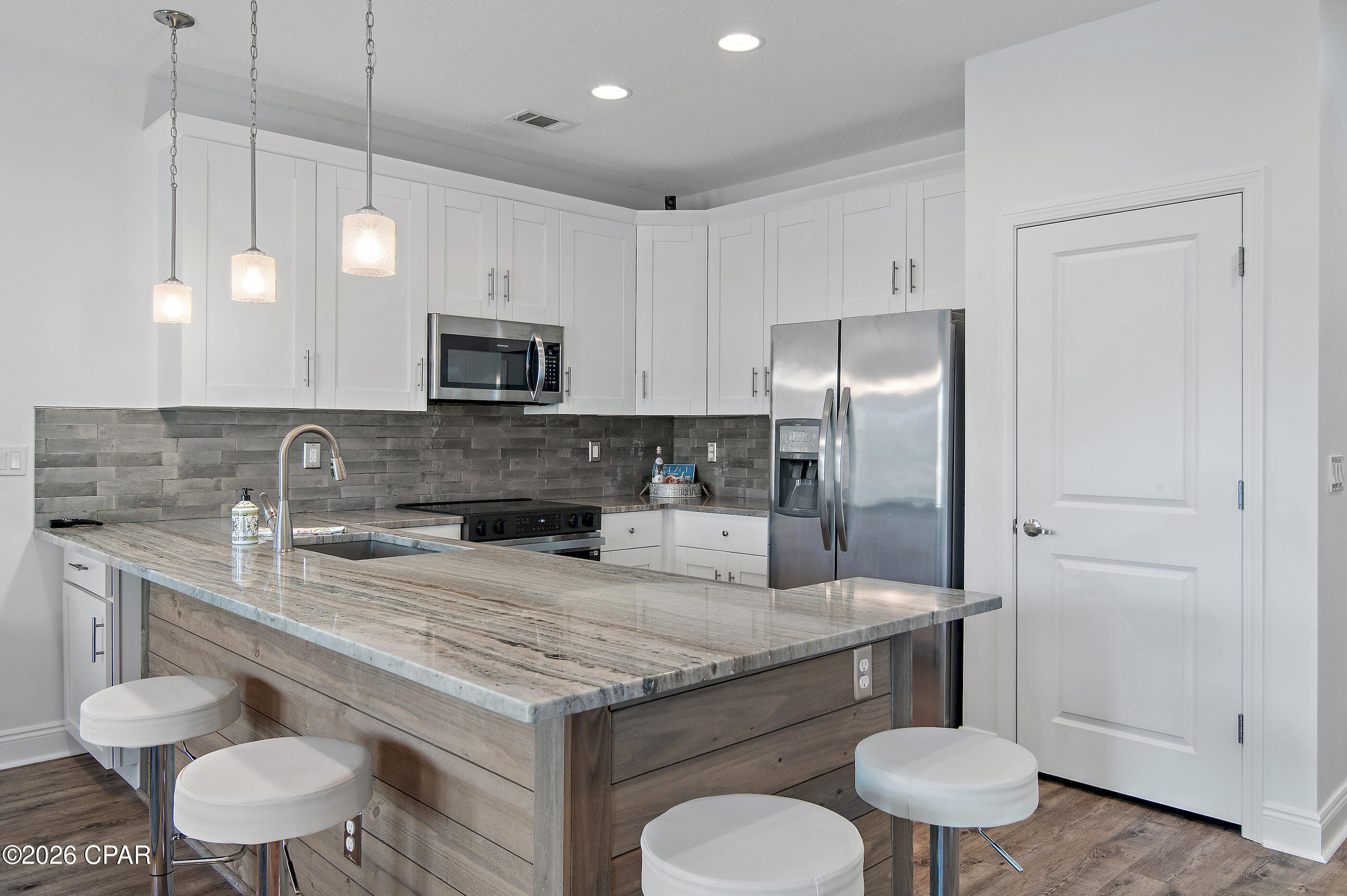 Homes for sale in Panama City Beach, FL | 22930 Ann Miller Rd, Panama City Beach, FL 32413 | MLS# 781055