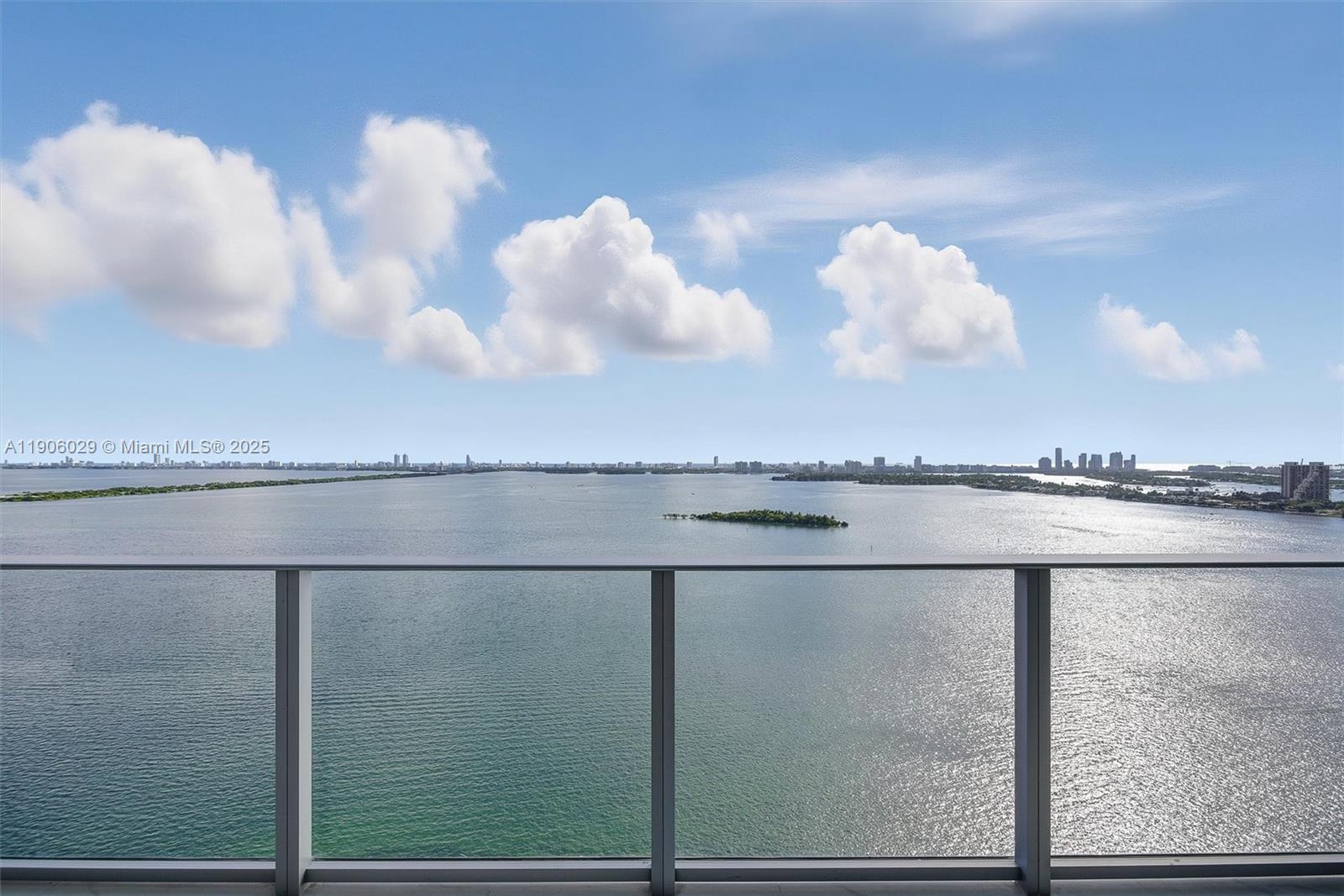 Aria Reserve South T