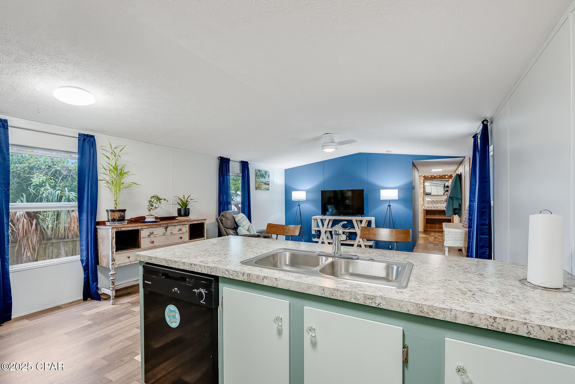 Image 11 For 6724 Sunrise Drive