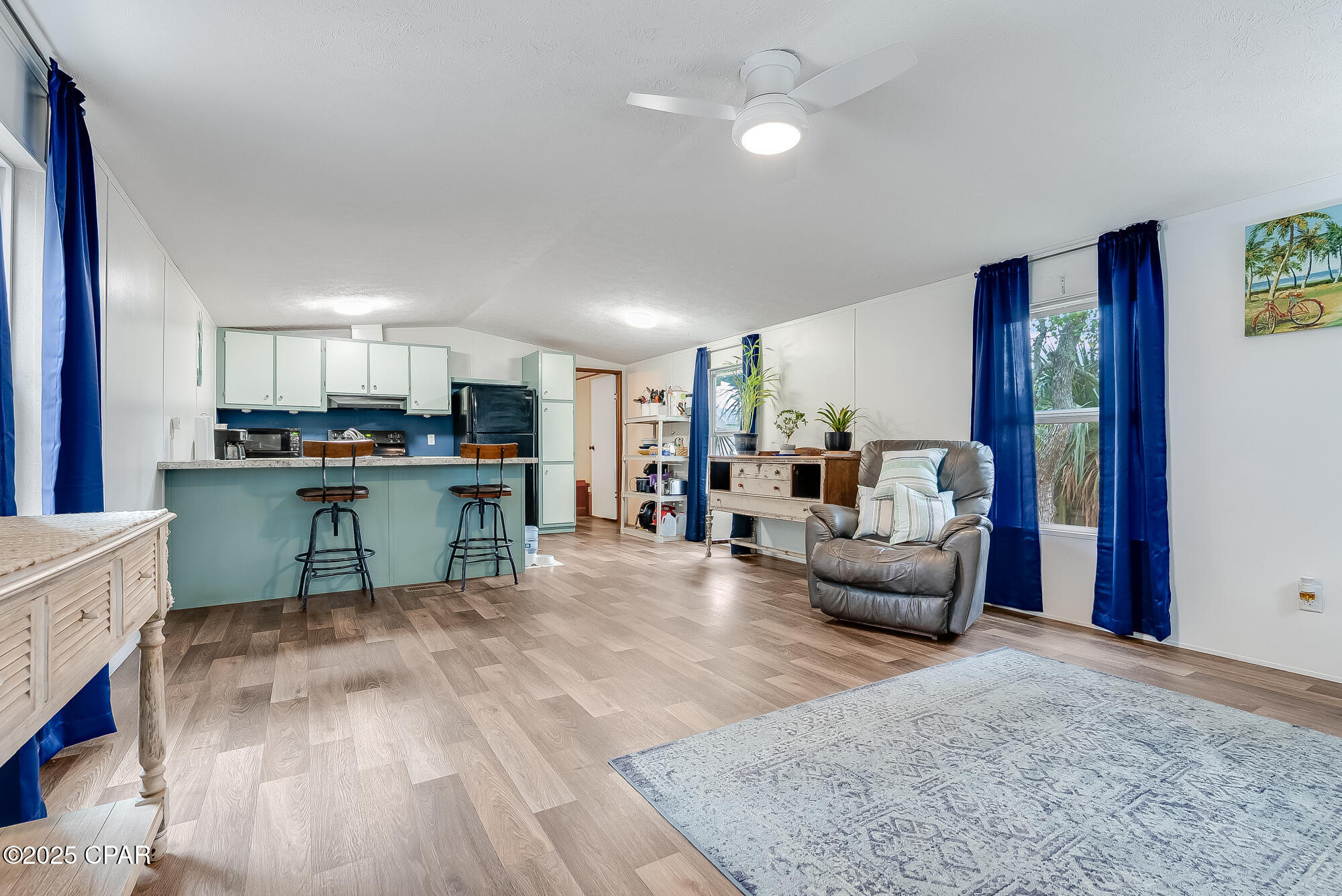 Image 4 For 6724 Sunrise Drive