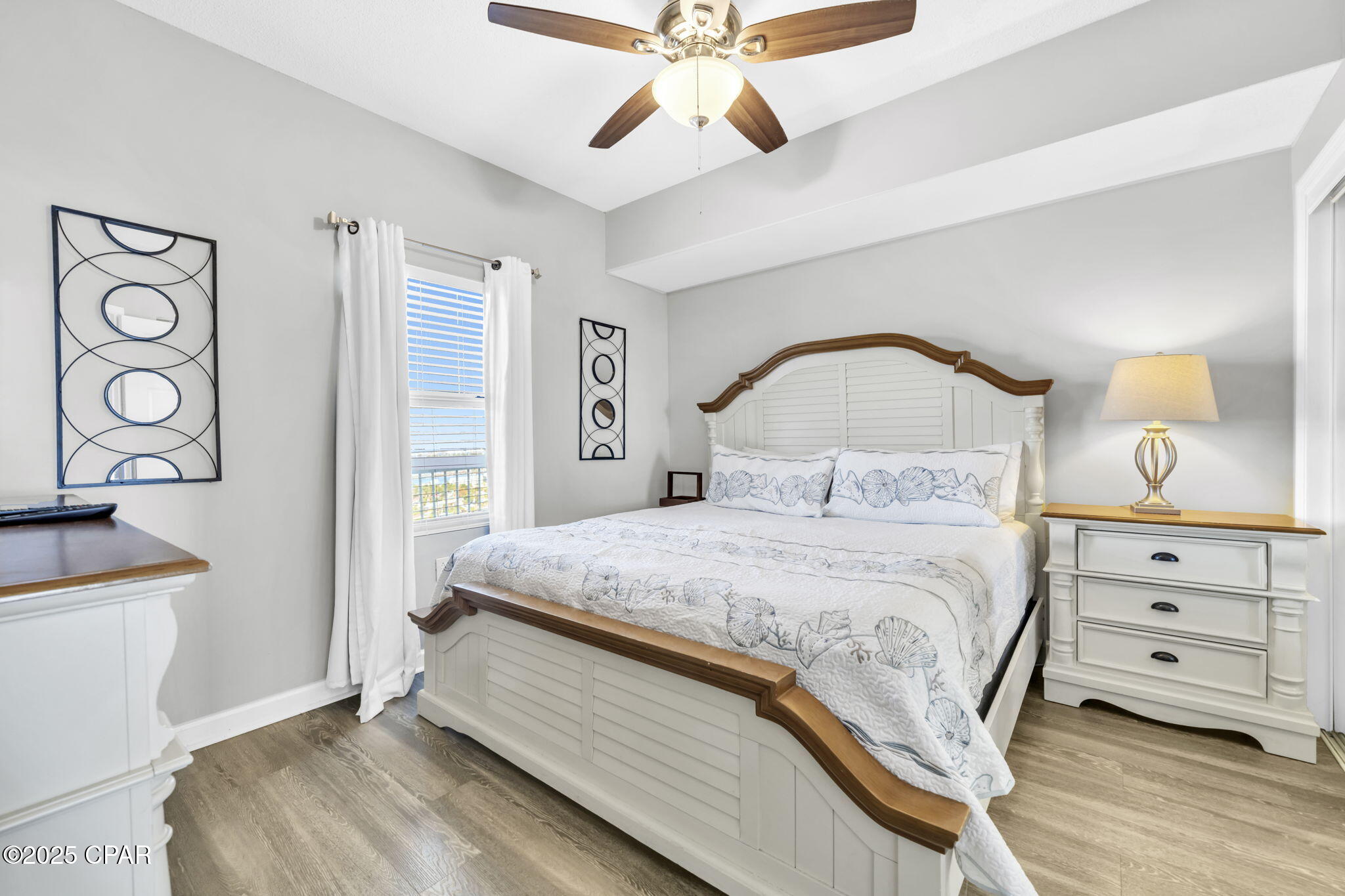 Image 15 For 5115 Gulf Drive 1904