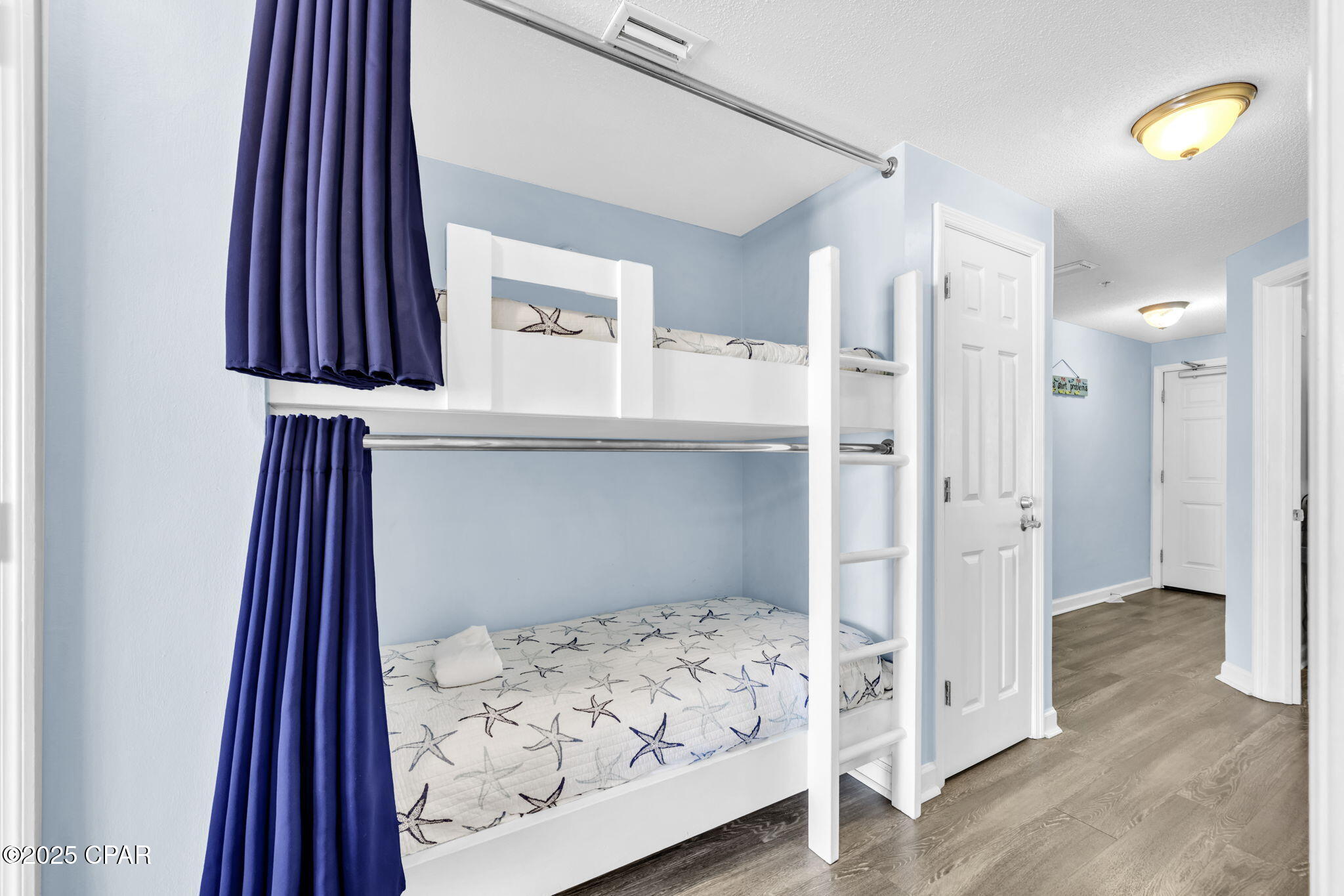 Image 18 For 5115 Gulf Drive 1904