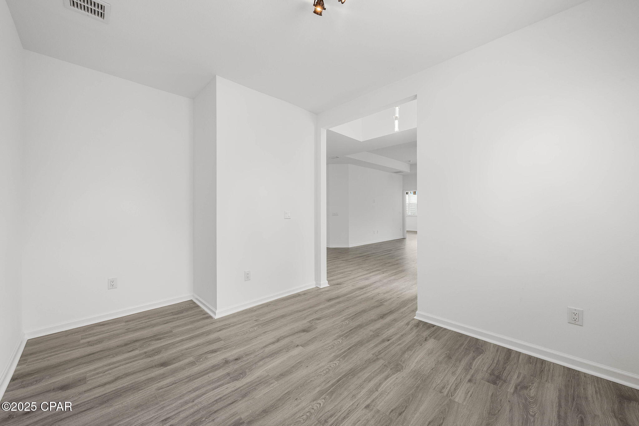 Image 30 For 8619 Margaritaville Boulevard