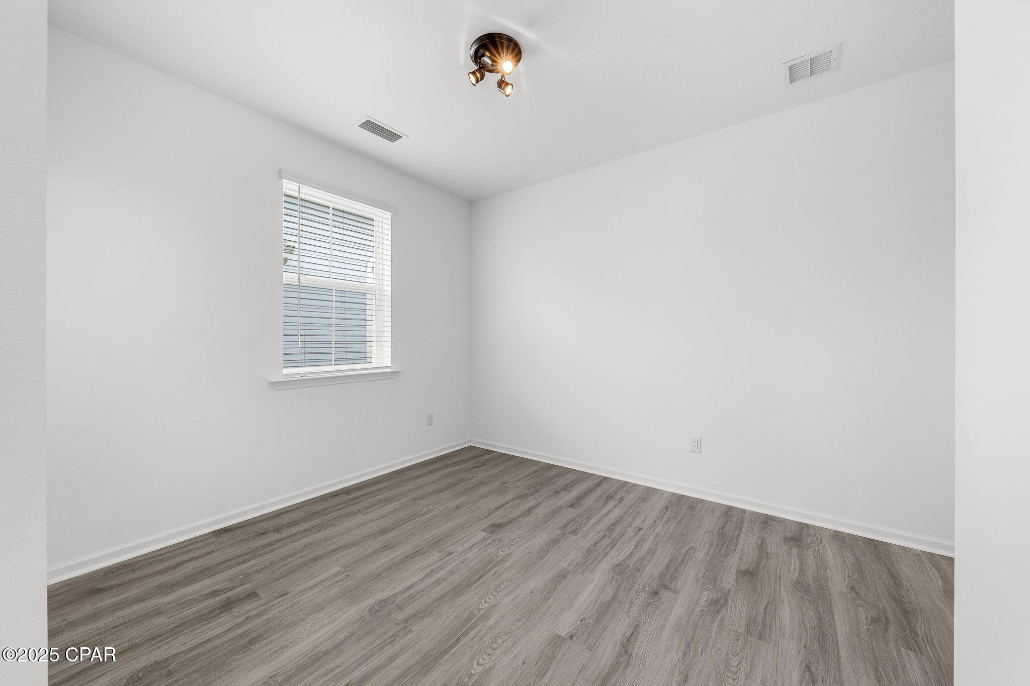 Image 32 For 8619 Margaritaville Boulevard