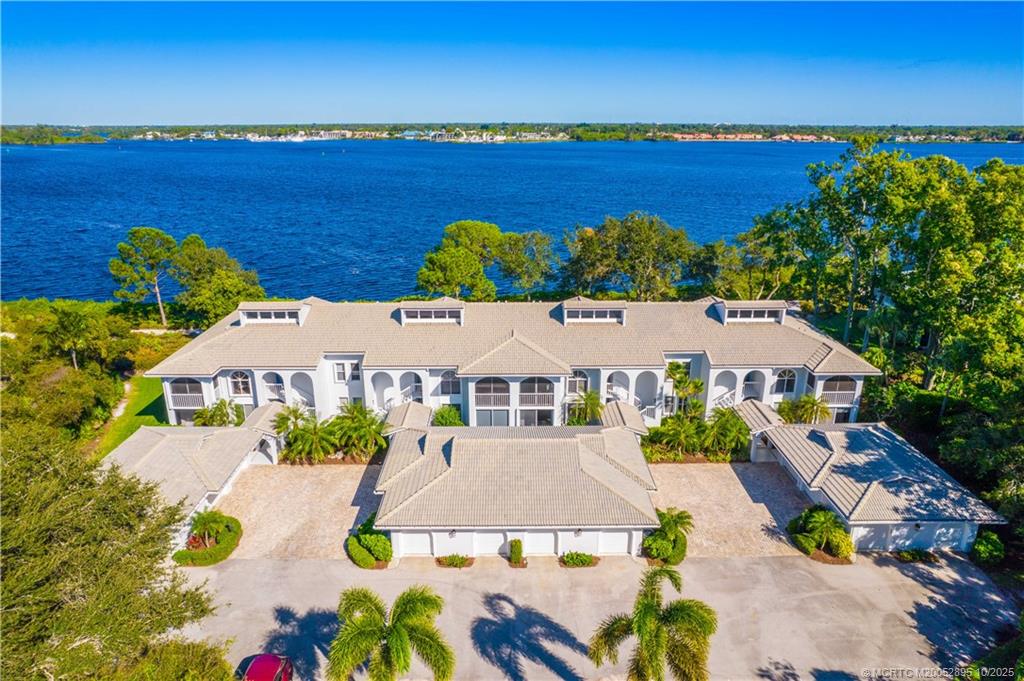 MLS# M20052895 Property Photo