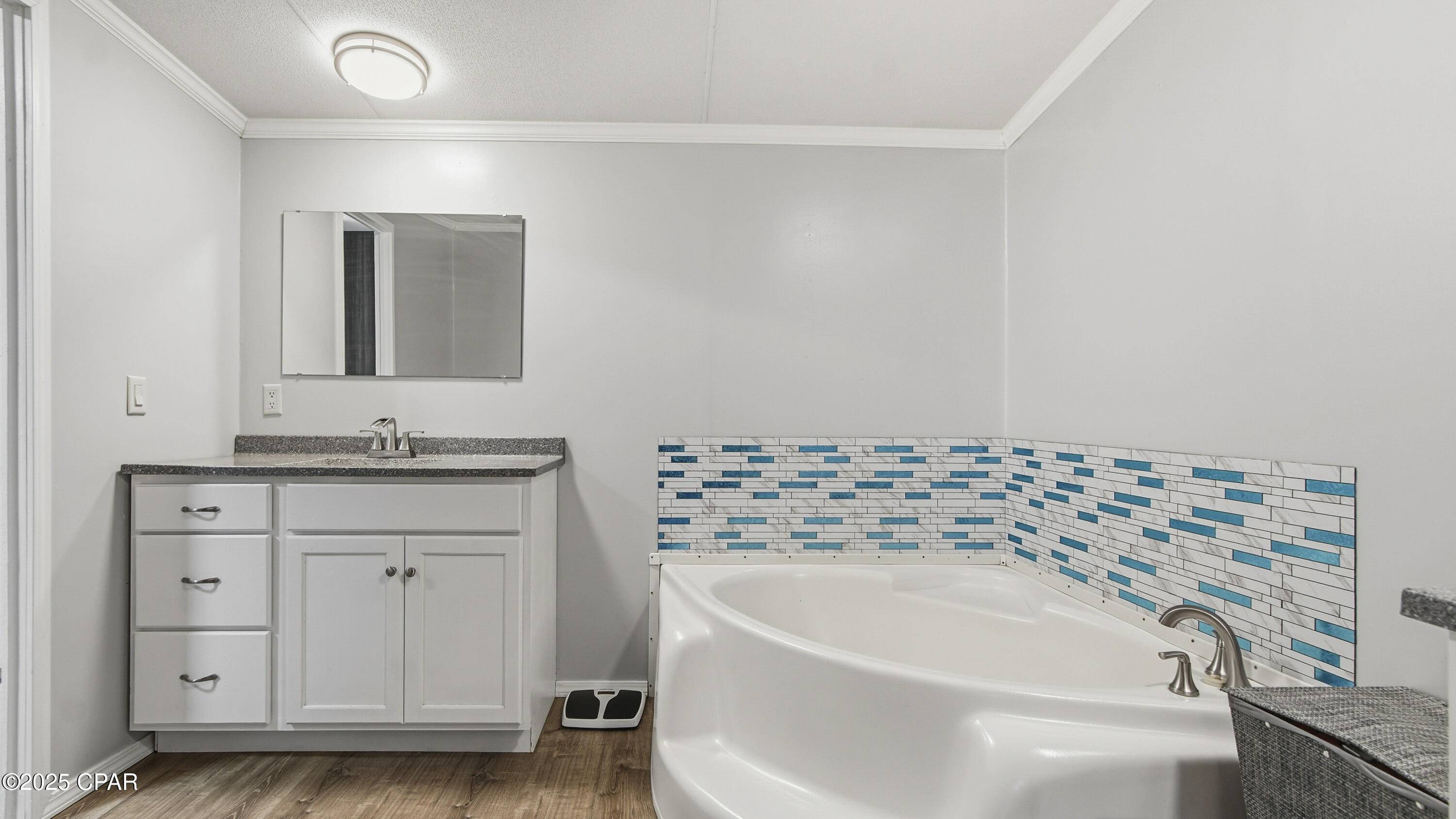 Image 15 For 907 Court Martial Ranch Road