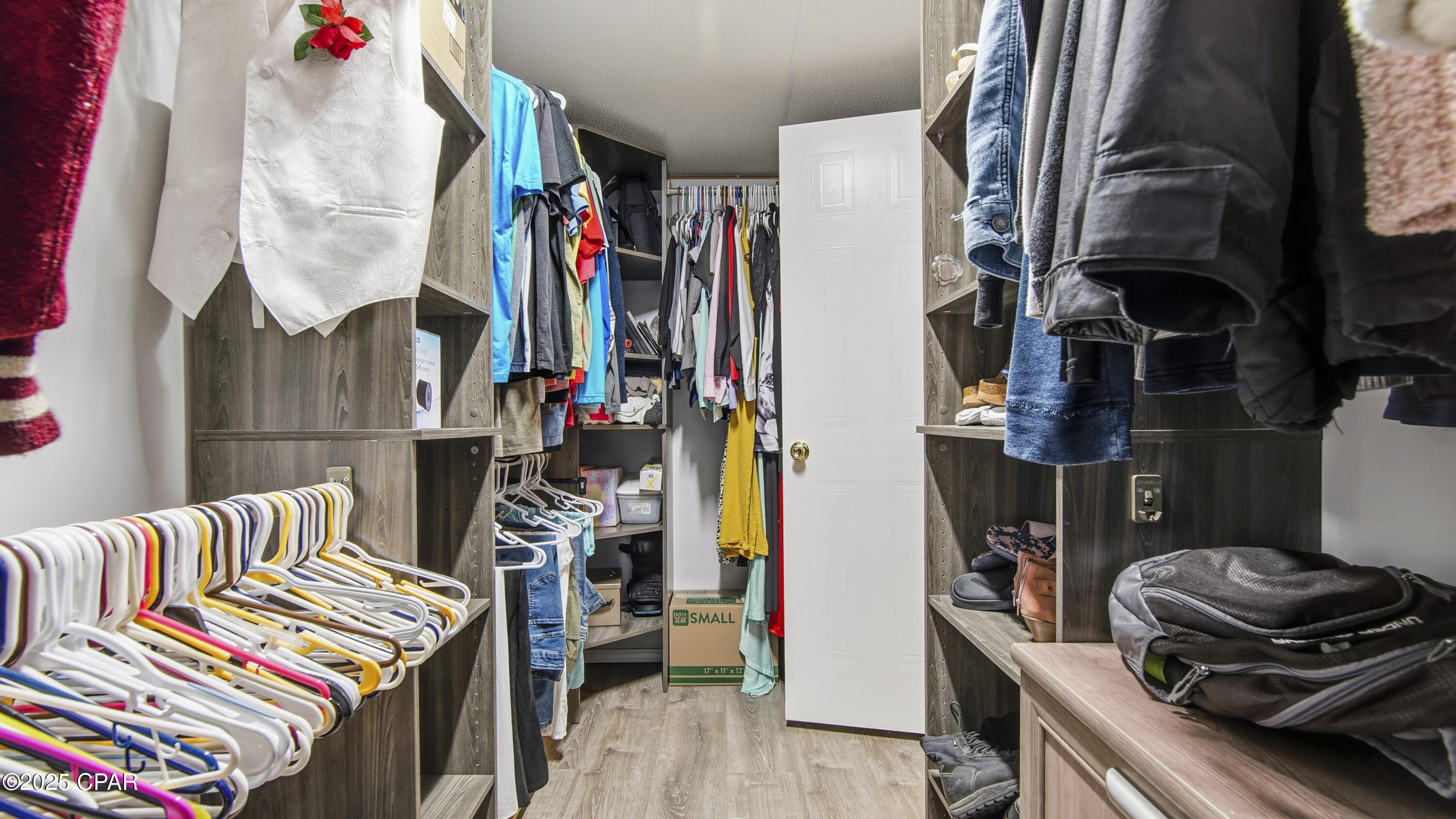 Image 17 For 907 Court Martial Ranch Road