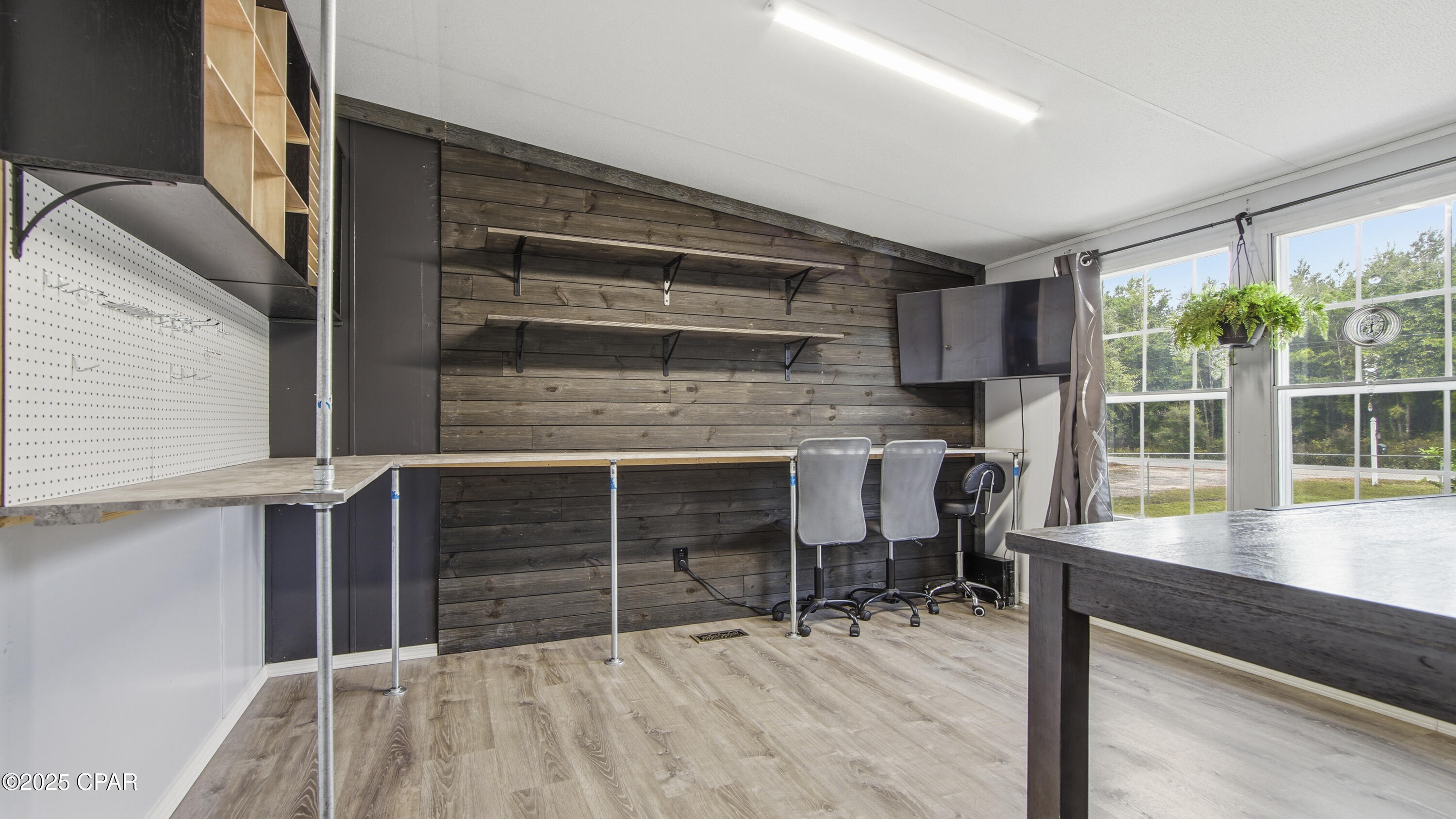 Image 23 For 907 Court Martial Ranch Road