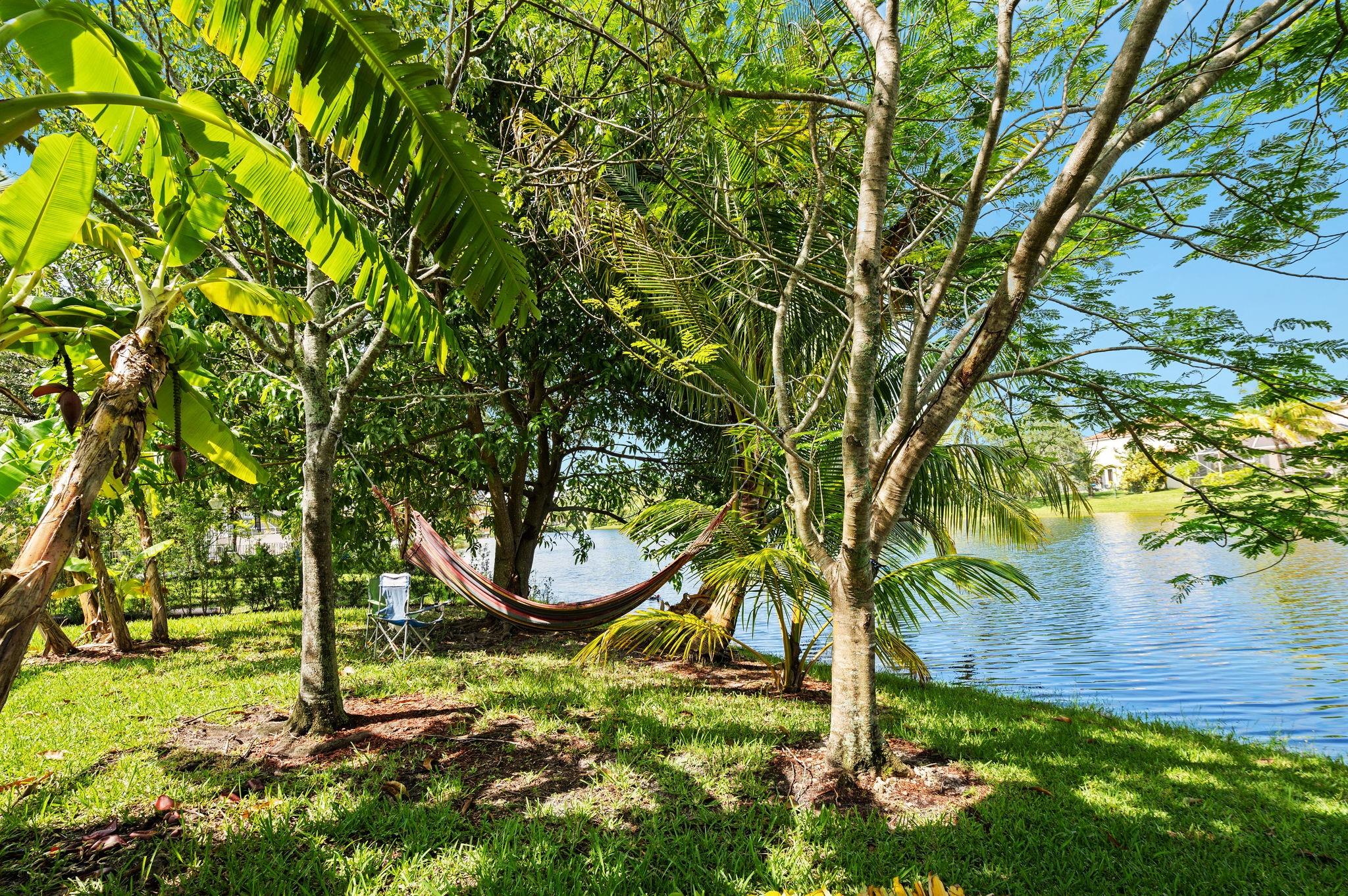 Homes for sale in Pembroke Pines, FL | 338 Nw 152nd Ln, Pembroke Pines, FL 33028 | MLS# F10534501