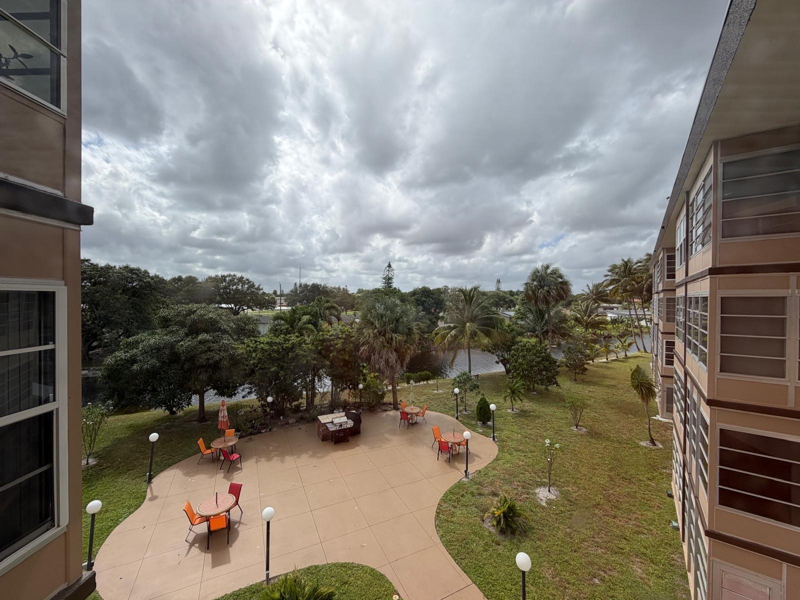 Homes for sale in Lauderdale Lakes, FL | 2901 Nw 46Th Ave #305, Lauderdale Lakes, FL 33313 | MLS# F10534529