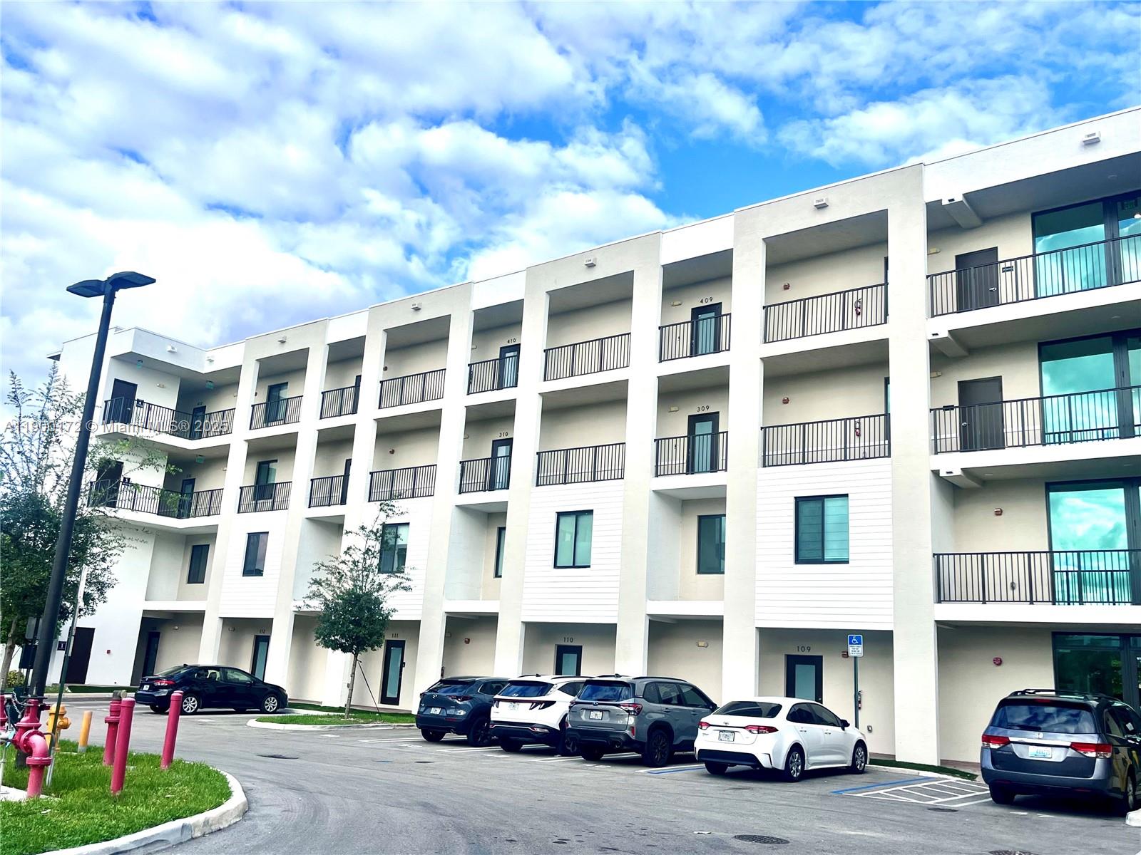 8001-nw-41-st-f-311-doral-fl-33166/hzid_f2fd1d40