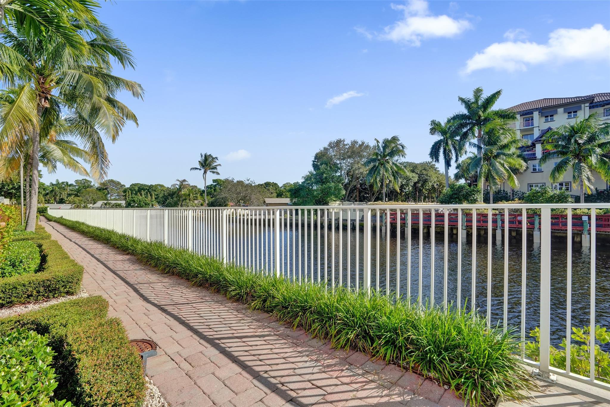 Homes for sale in Oakland Park, FL | 2900 Ne 12th Ter #17, Oakland Park, FL 33334 | MLS# F10534190