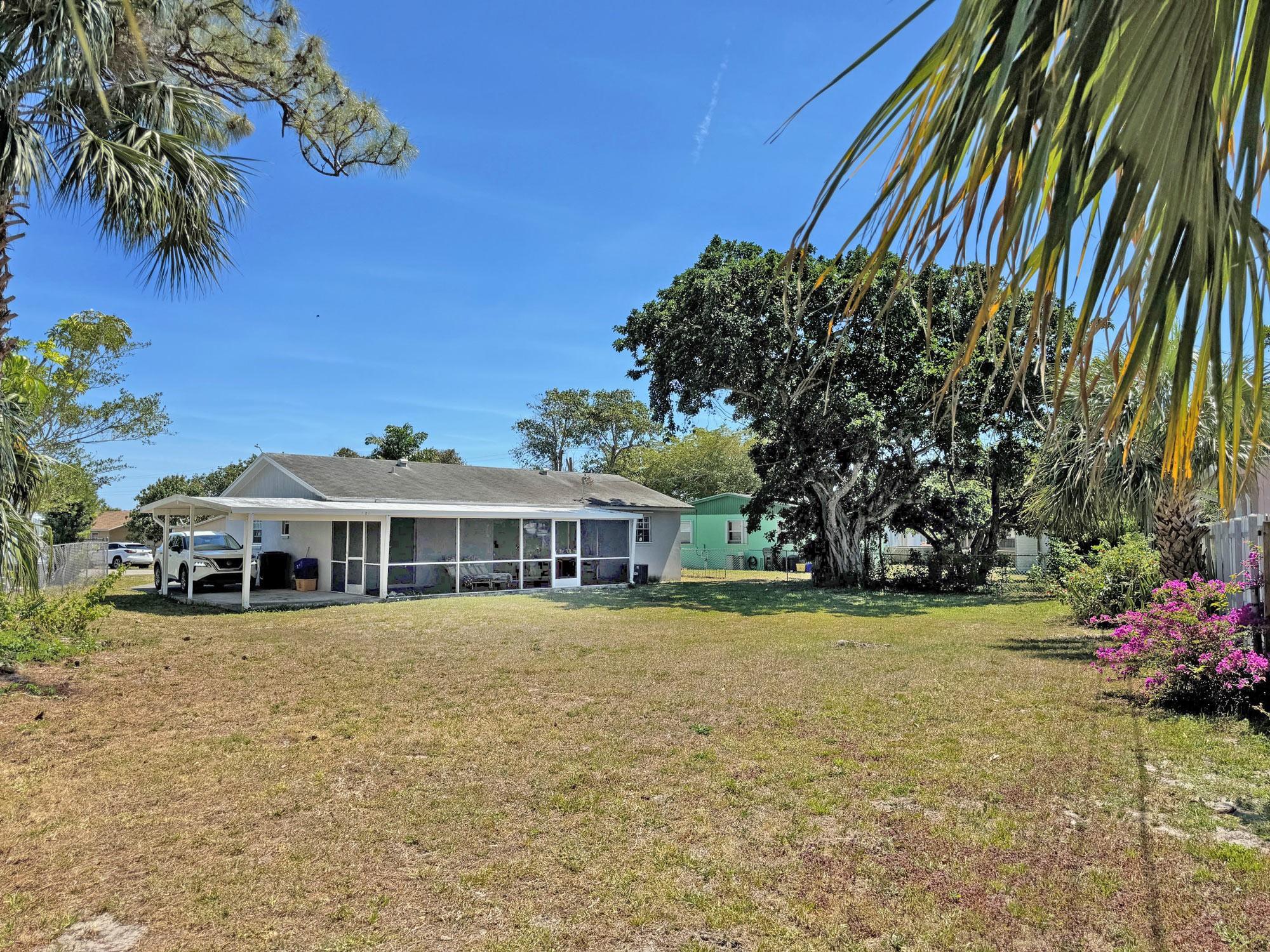 Homes for sale in Greenacres, FL | 3701 S 56th Ter, Greenacres, FL 33463 | MLS# F10534430