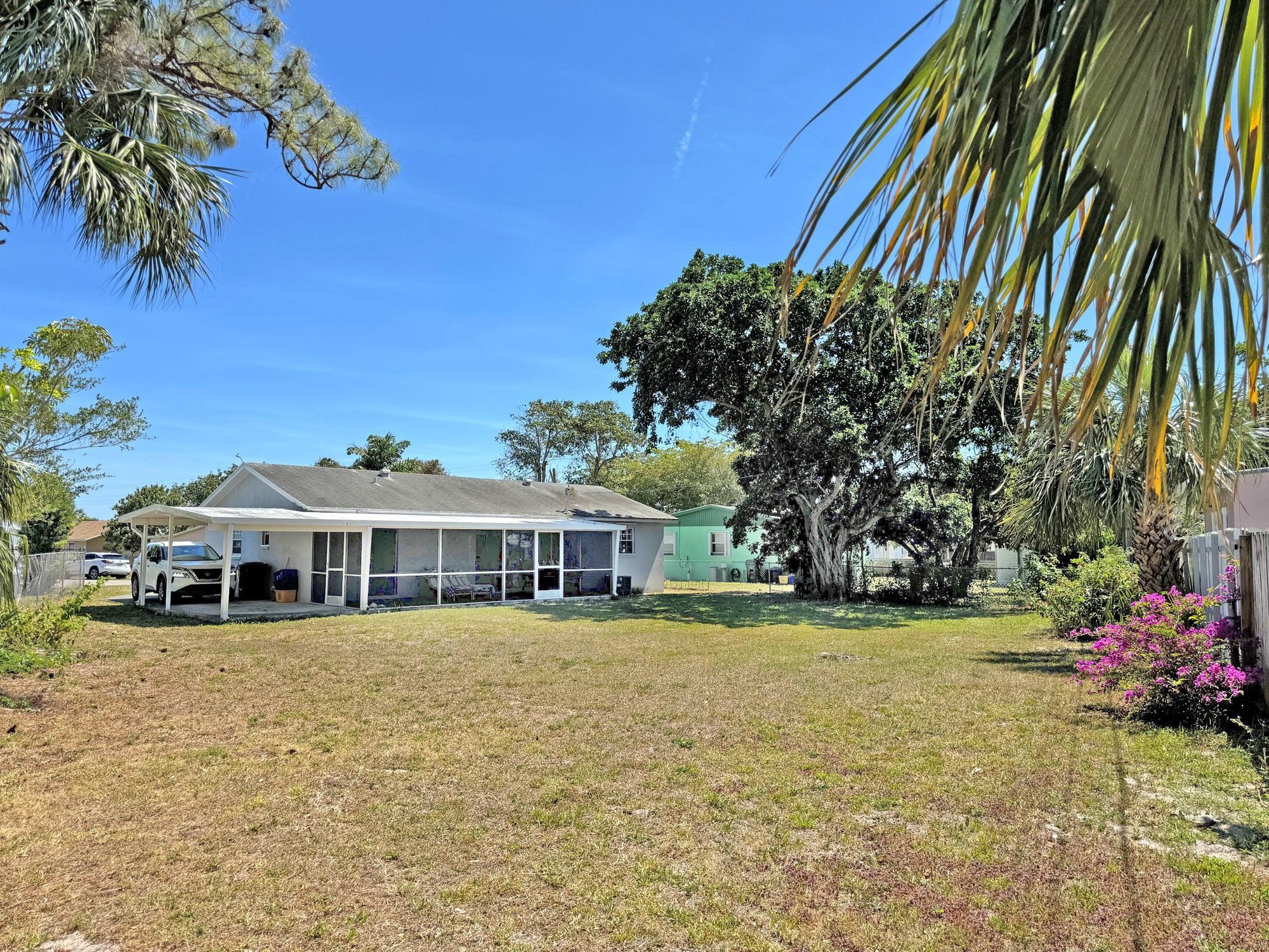 Homes for sale in Greenacres, FL | 3701 S 56th Ter, Greenacres, FL 33463 | MLS# F10534430