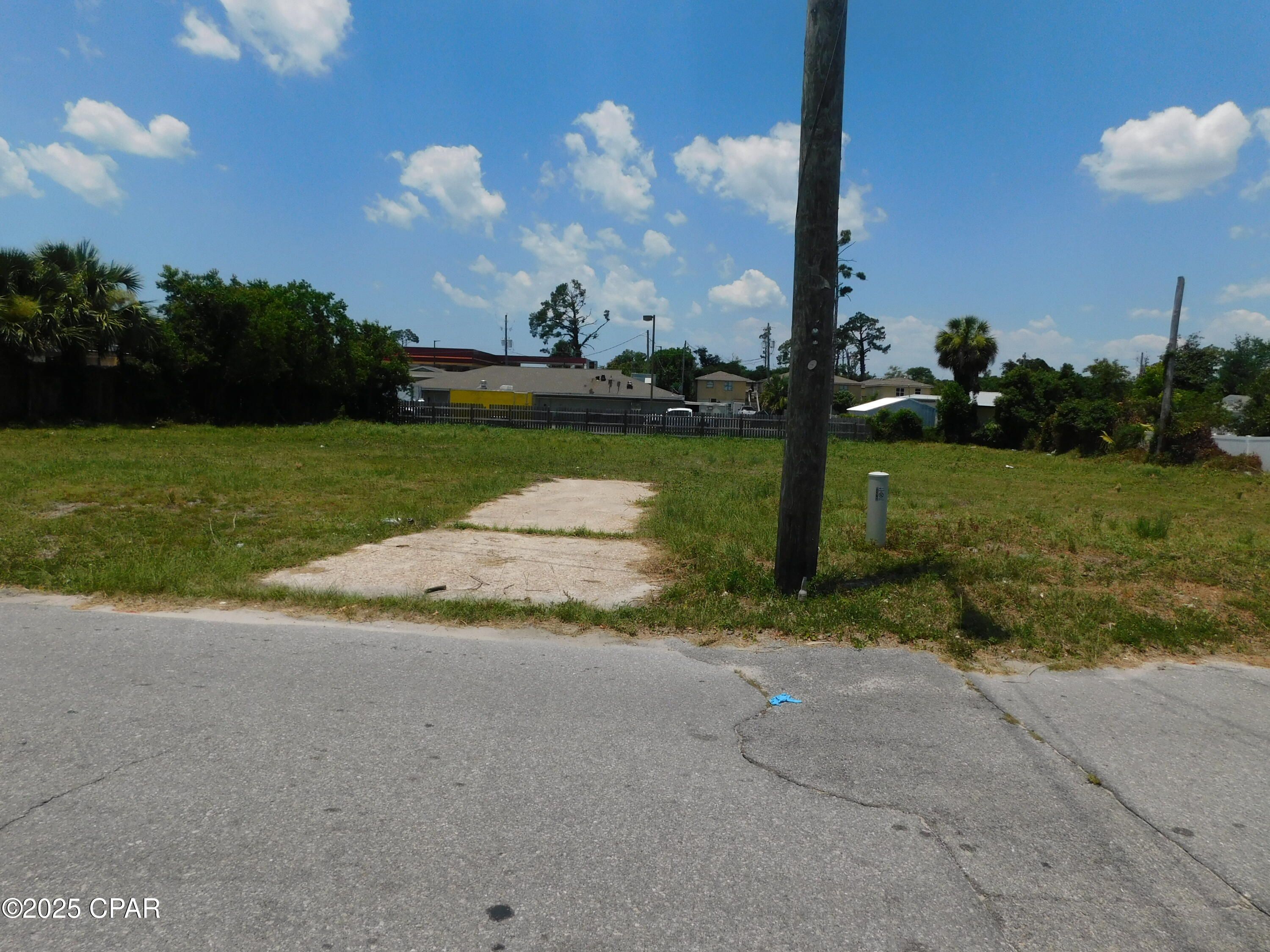 Image 13 For 1505 Fairy Avenue