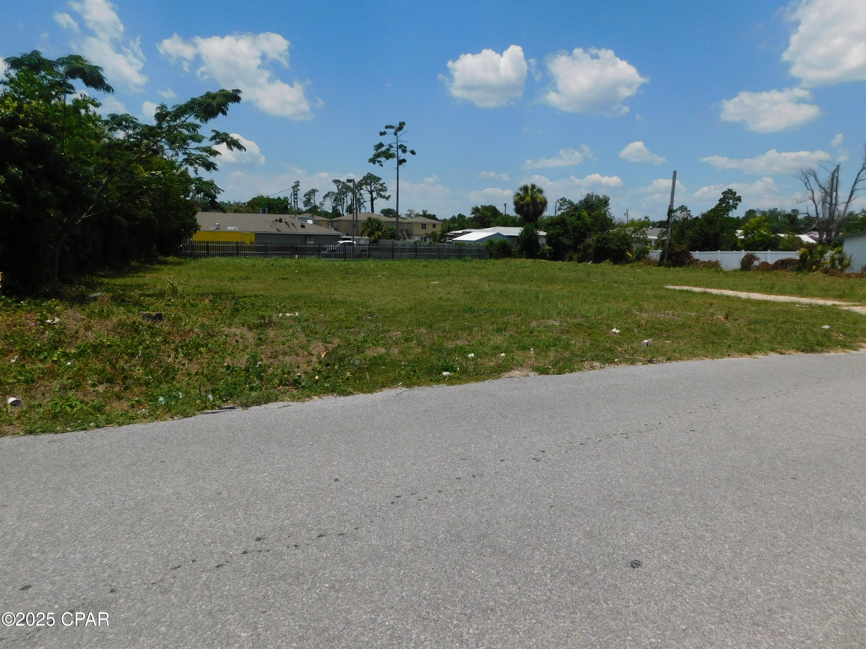 Image 15 For 1505 Fairy Avenue