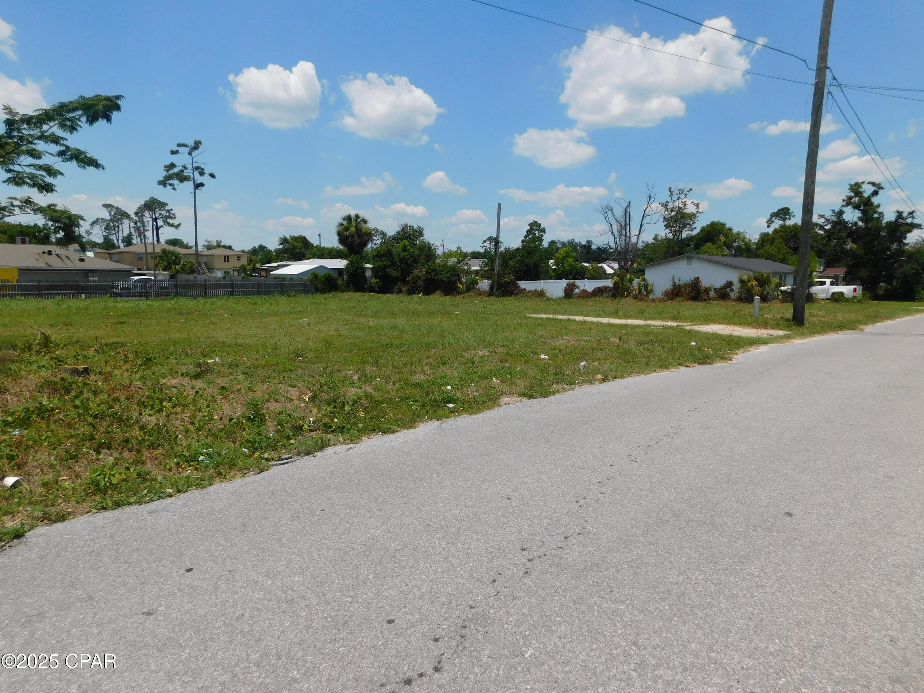 Image 16 For 1505 Fairy Avenue