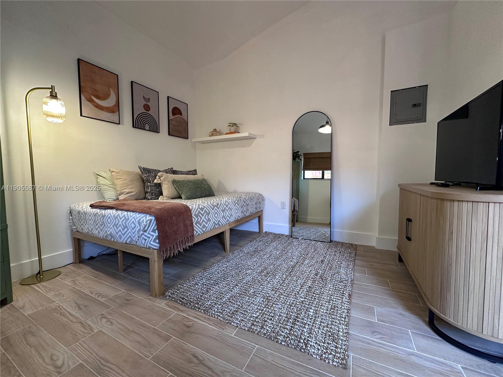 Edison Heights Sec D