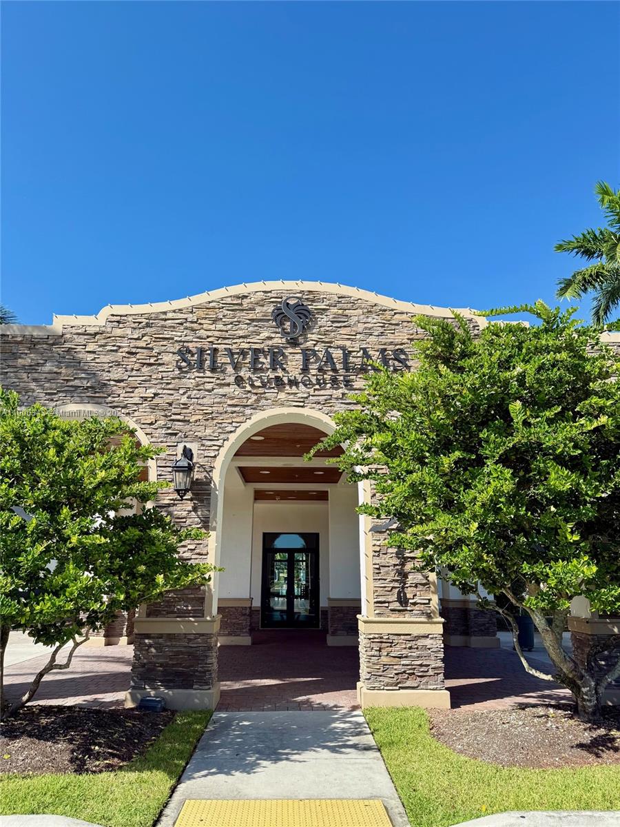 Silver Palm East Sec Four