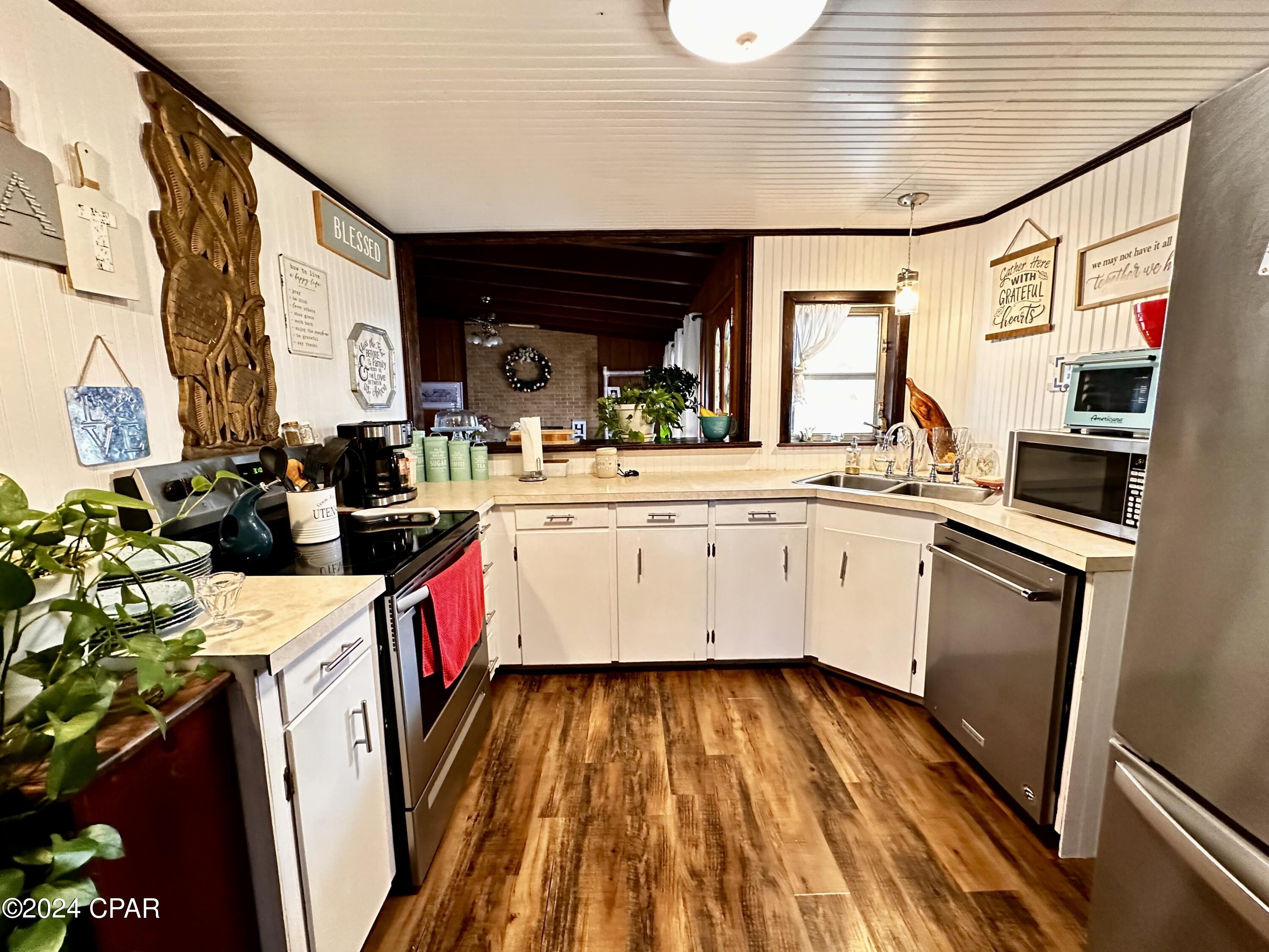 Image 14 For 2962 Dogwood Street