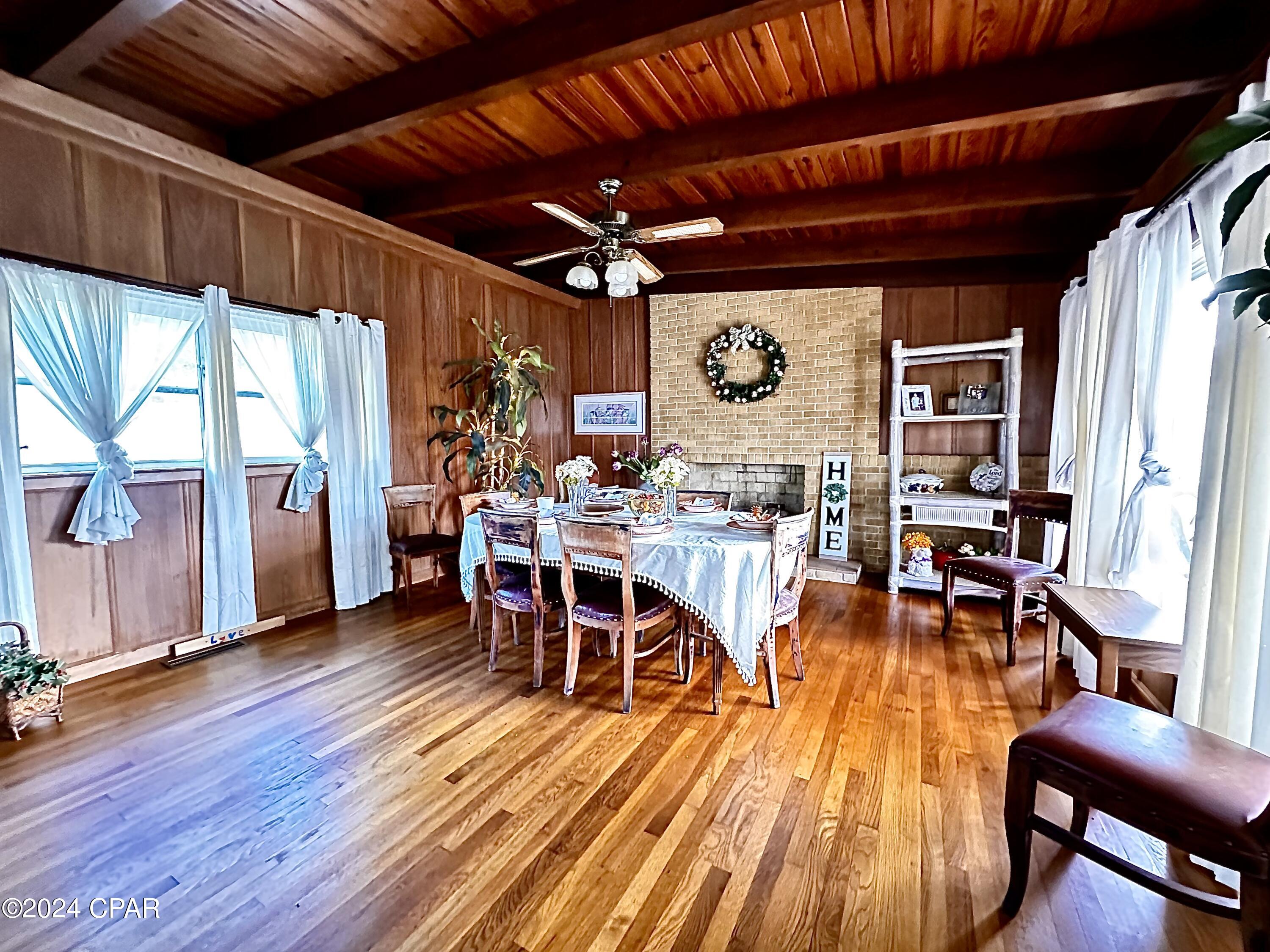 Image 8 For 2962 Dogwood Street