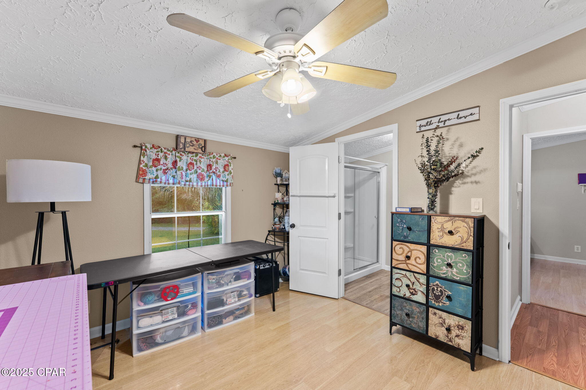 Image 31 For 1304 Moon Court