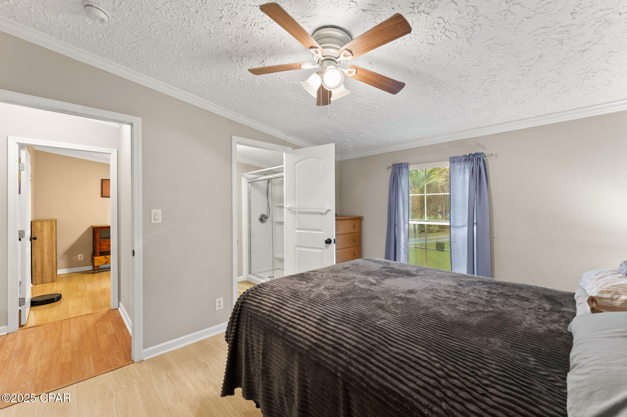 Image 34 For 1304 Moon Court