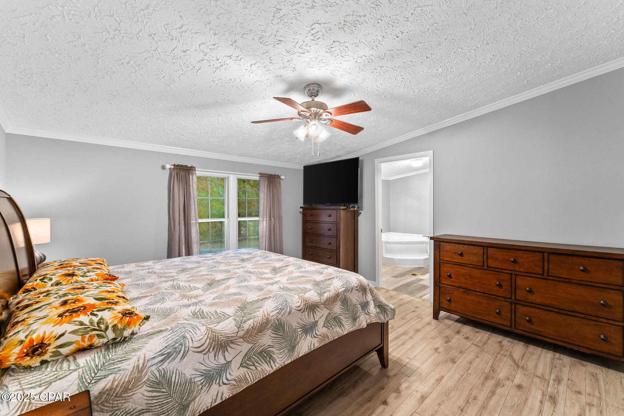 Image 35 For 1304 Moon Court