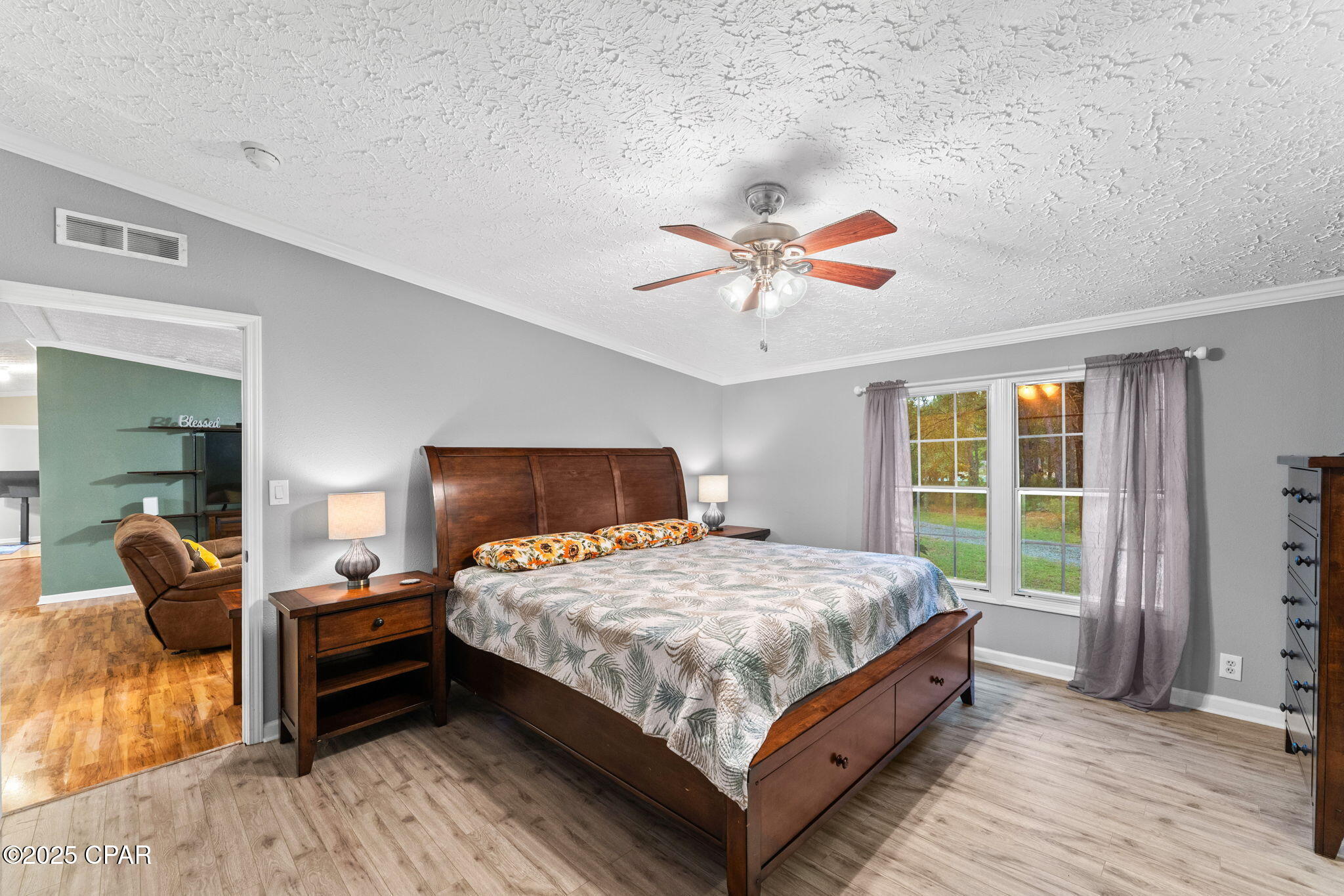 Image 36 For 1304 Moon Court