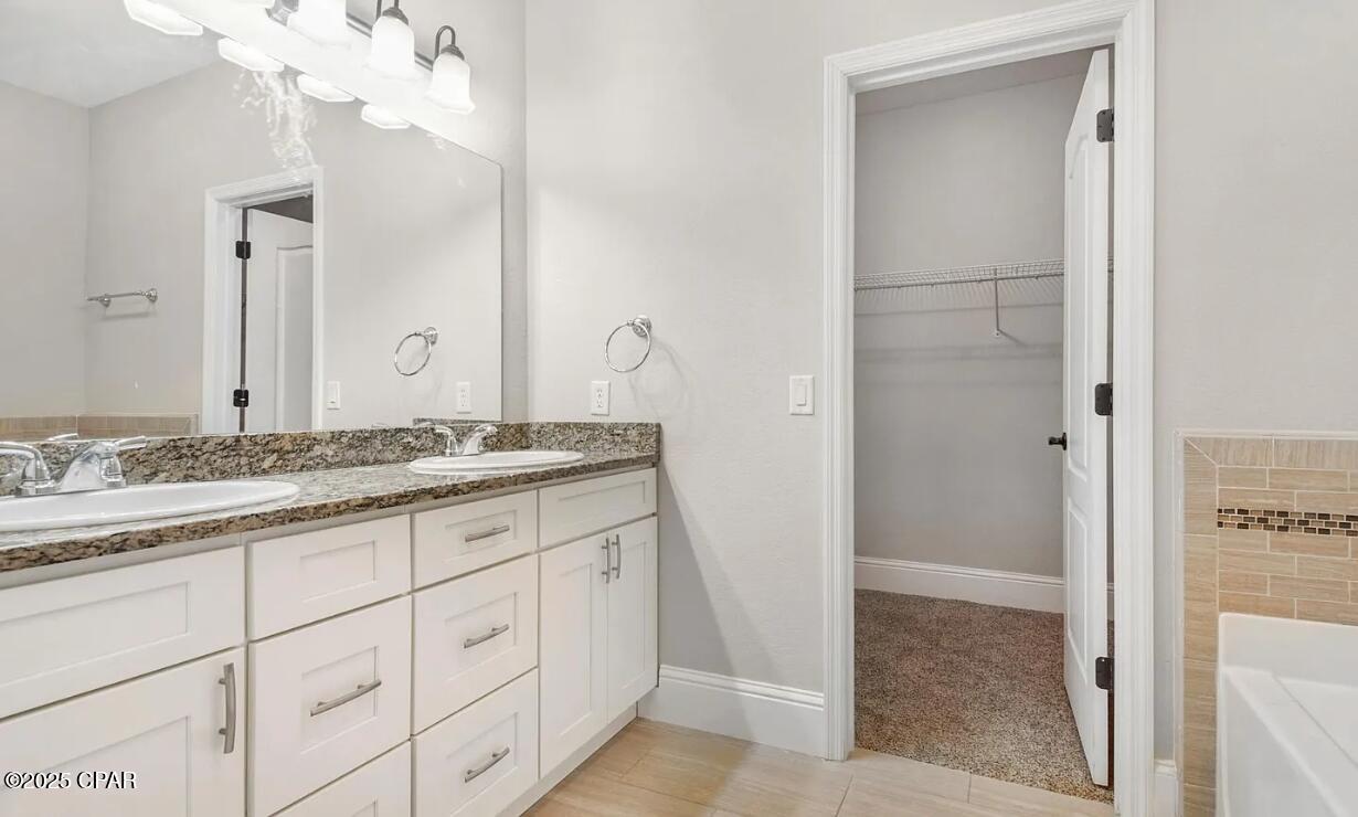 Image 18 For 102 Pura Vida Court