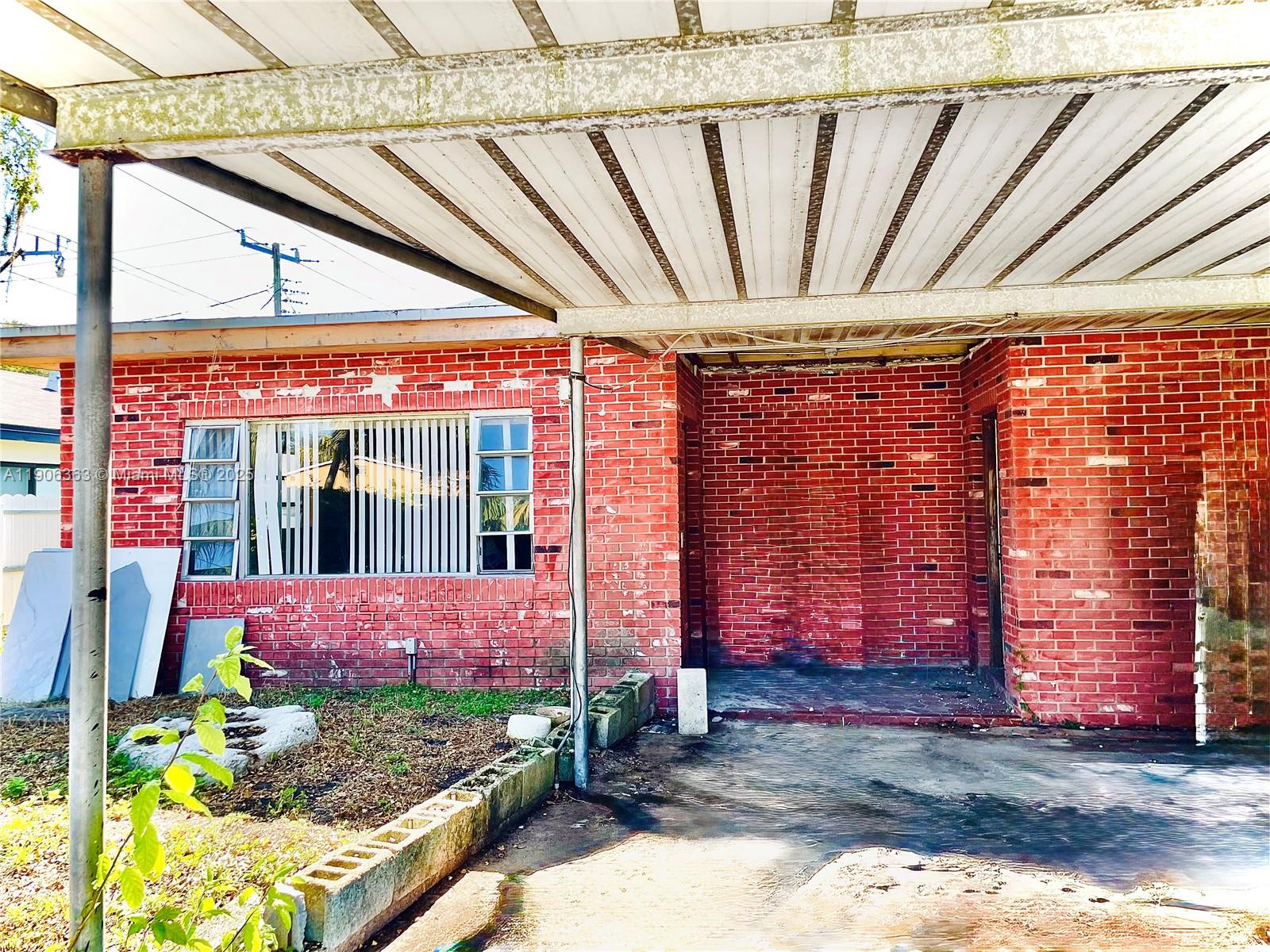 Homes for sale in North Miami Beach, FL | 1590 Ne 153Rd Ter, North Miami Beach, FL 33162 | MLS# A11906363