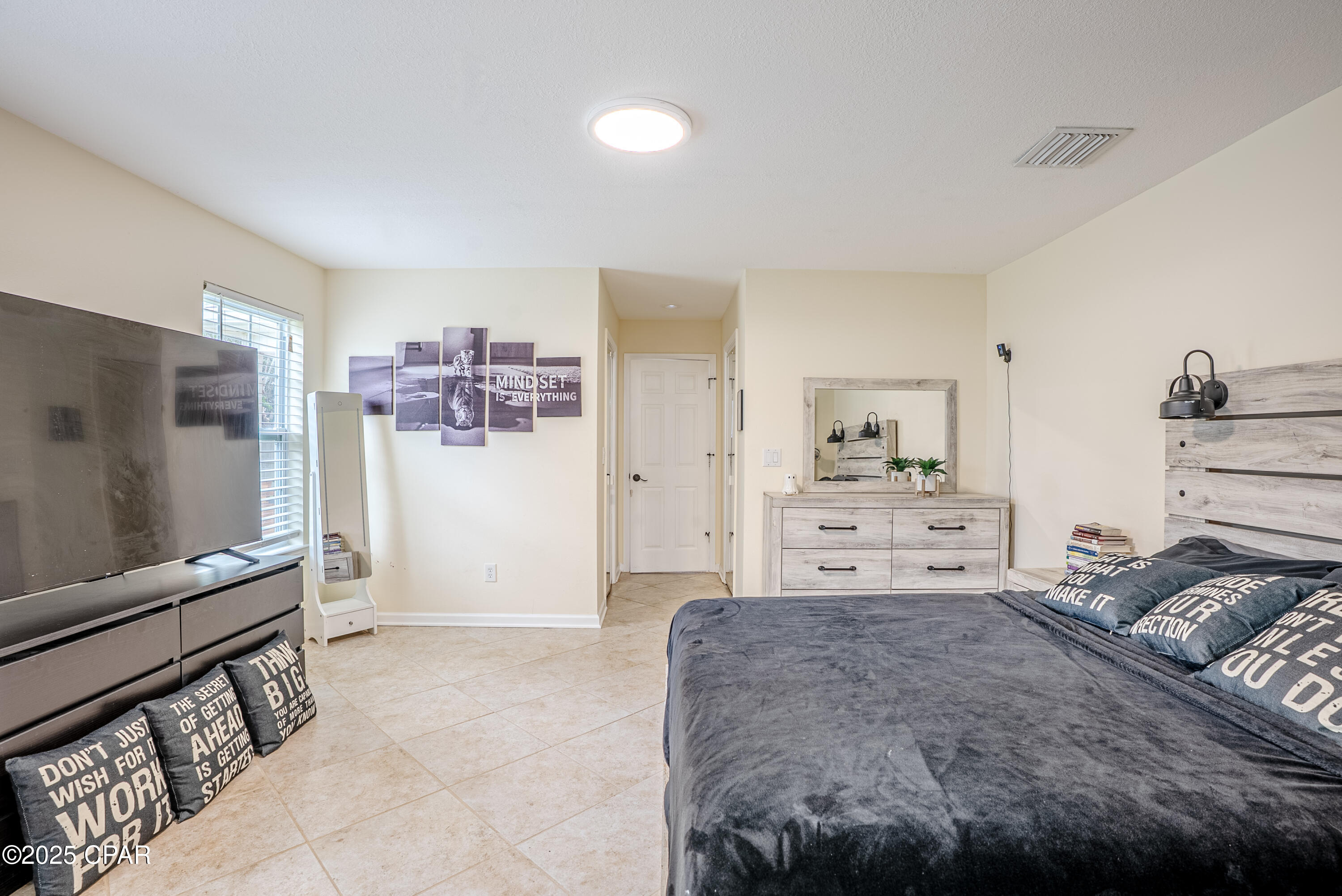 Image 34 For 101 Woodtrail Drive