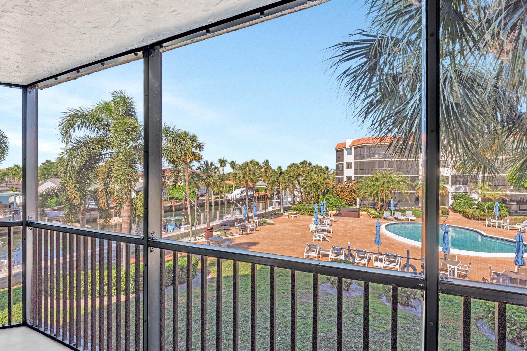 Porta Bella East And Port