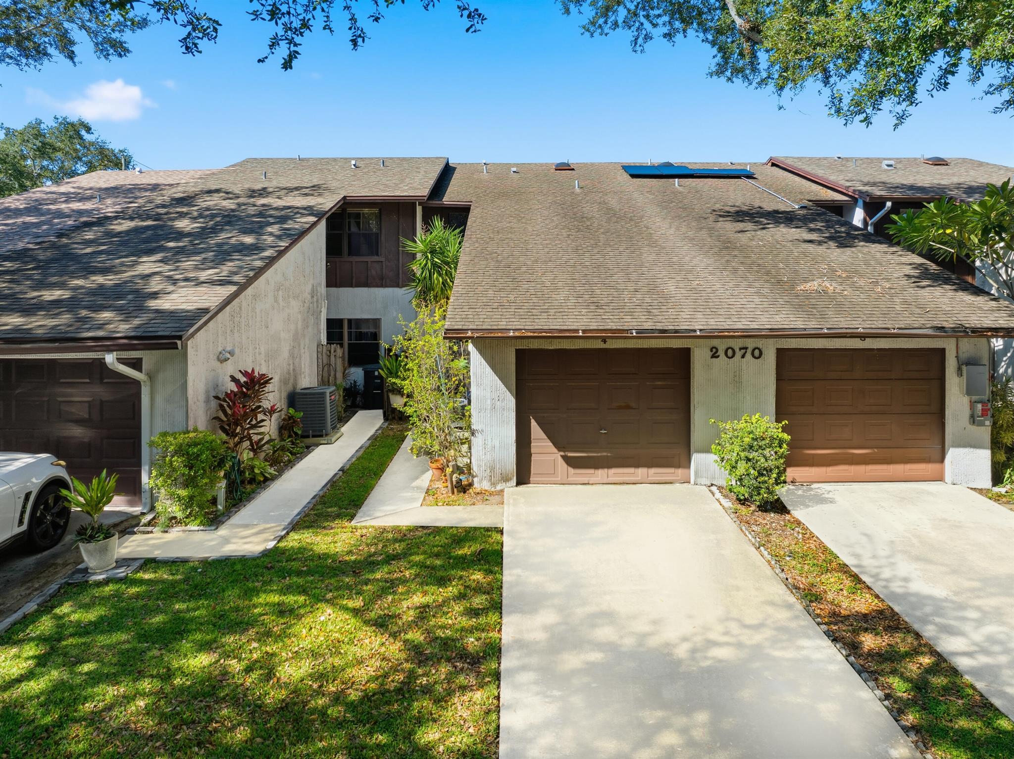 Key Colony Townhouses