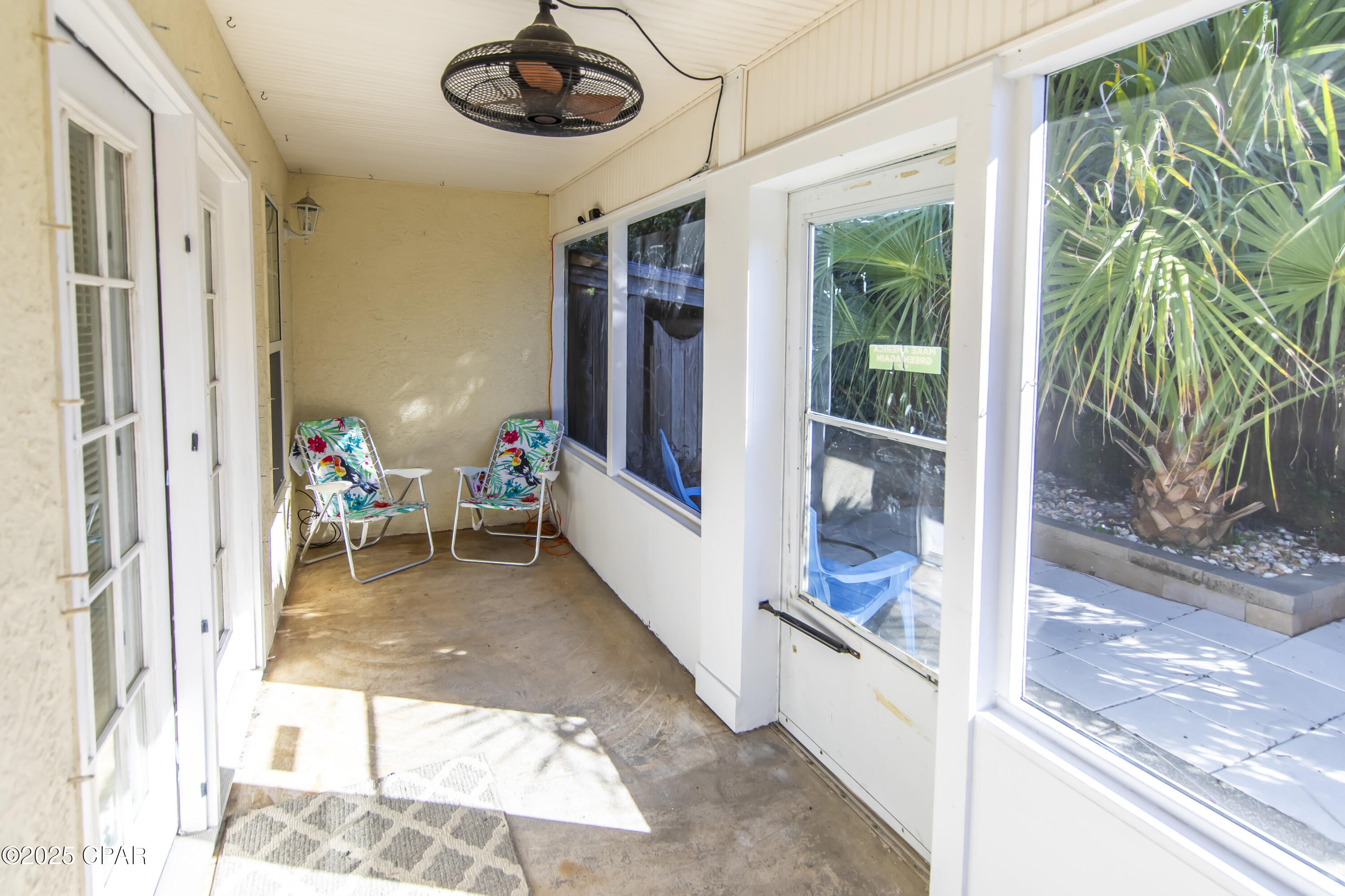 Image 15 For 21401 Palm Avenue