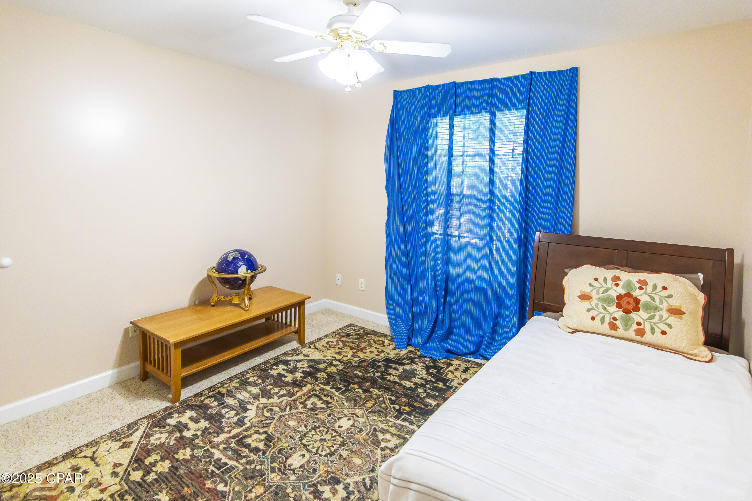 Image 25 For 21401 Palm Avenue