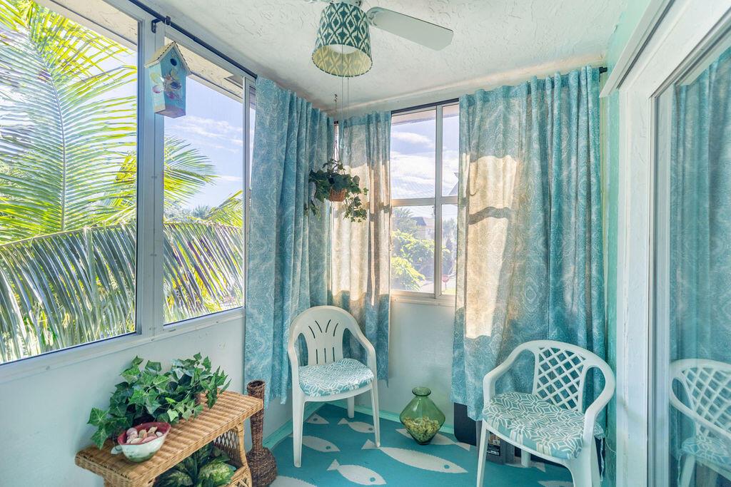 Lakeside Village Condo 5