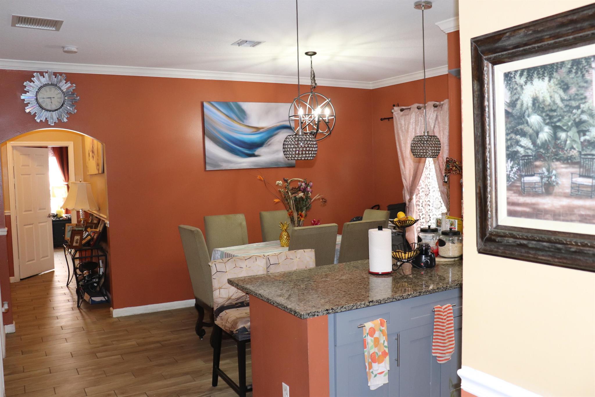 Freshwater 11Th & 12Th Av