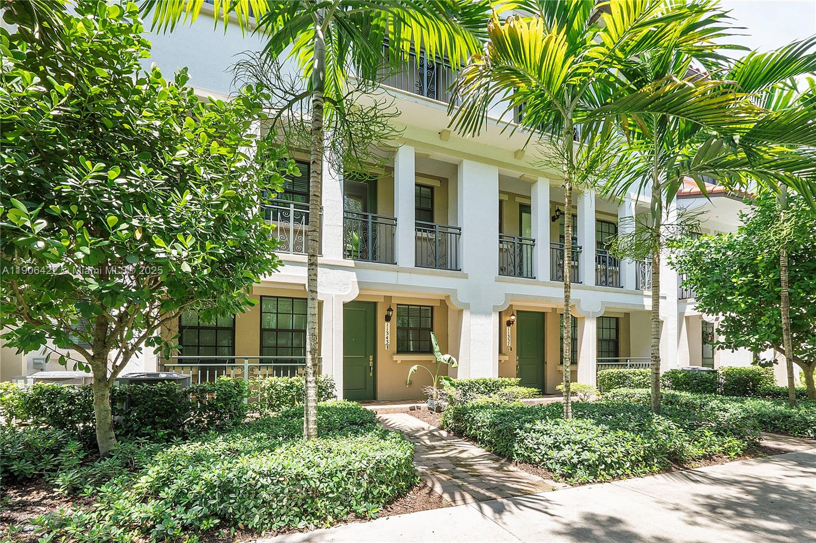 Pembroke Lakes South