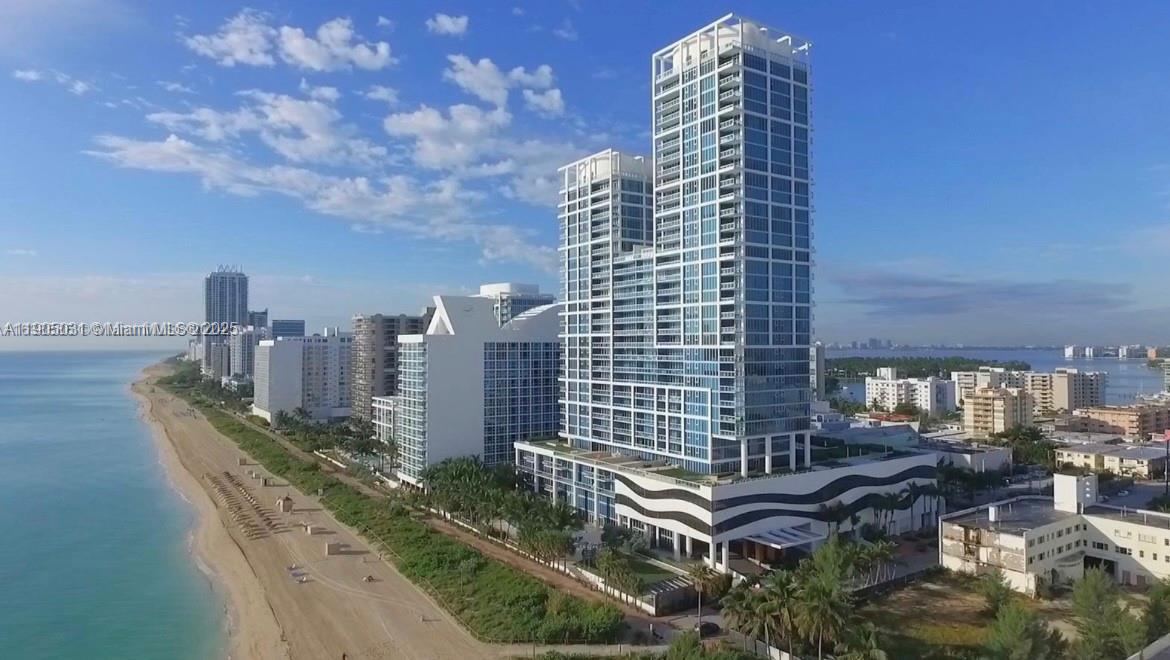 Condo for Sale in Miami Beach, FL