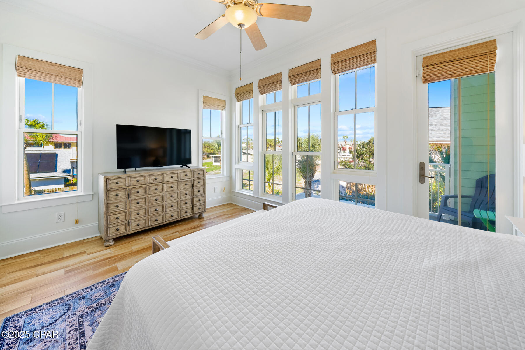 Image 34 For 17820 Front Beach Road B