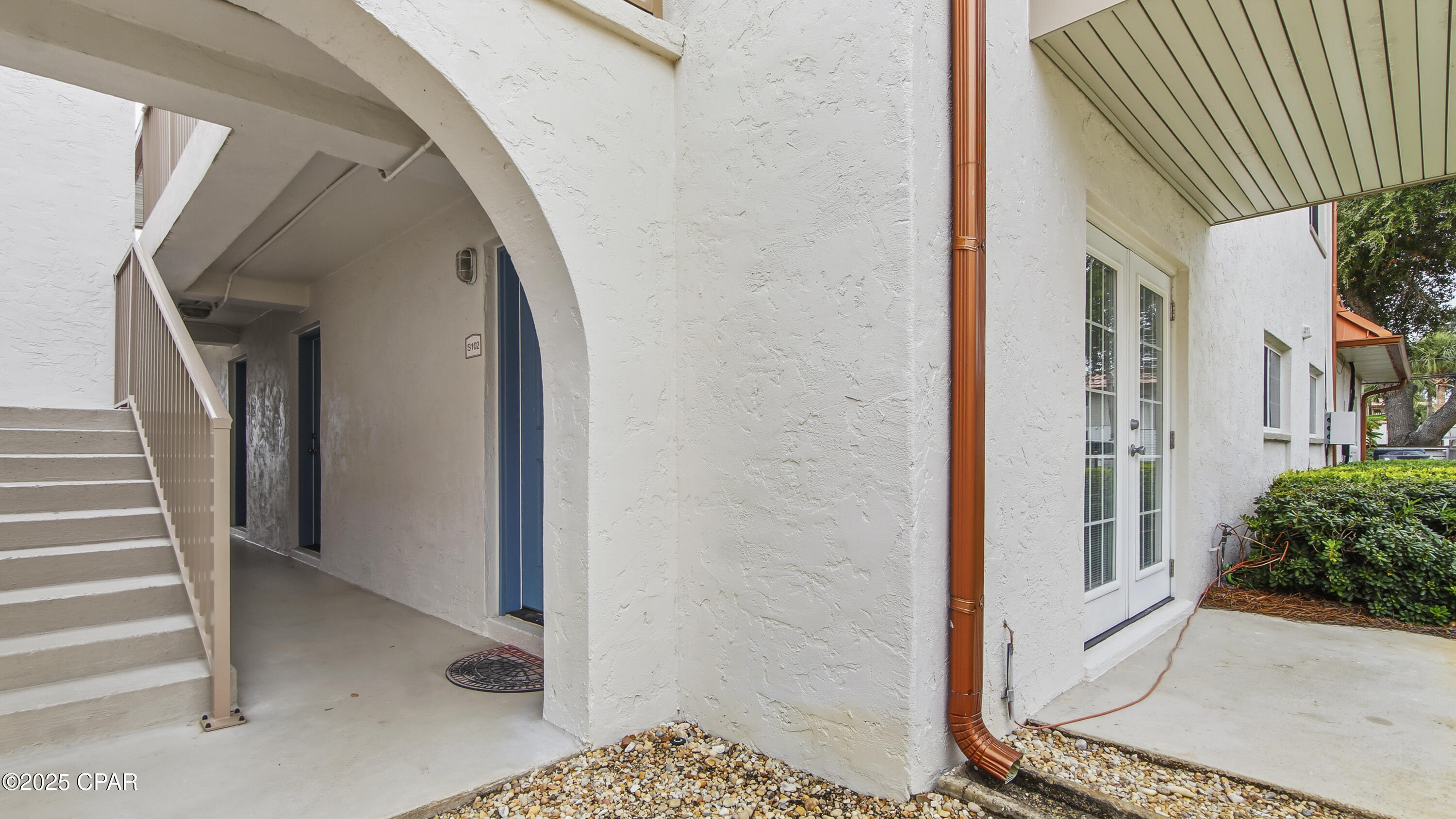 Image 21 For 2100 Beach Drive S102