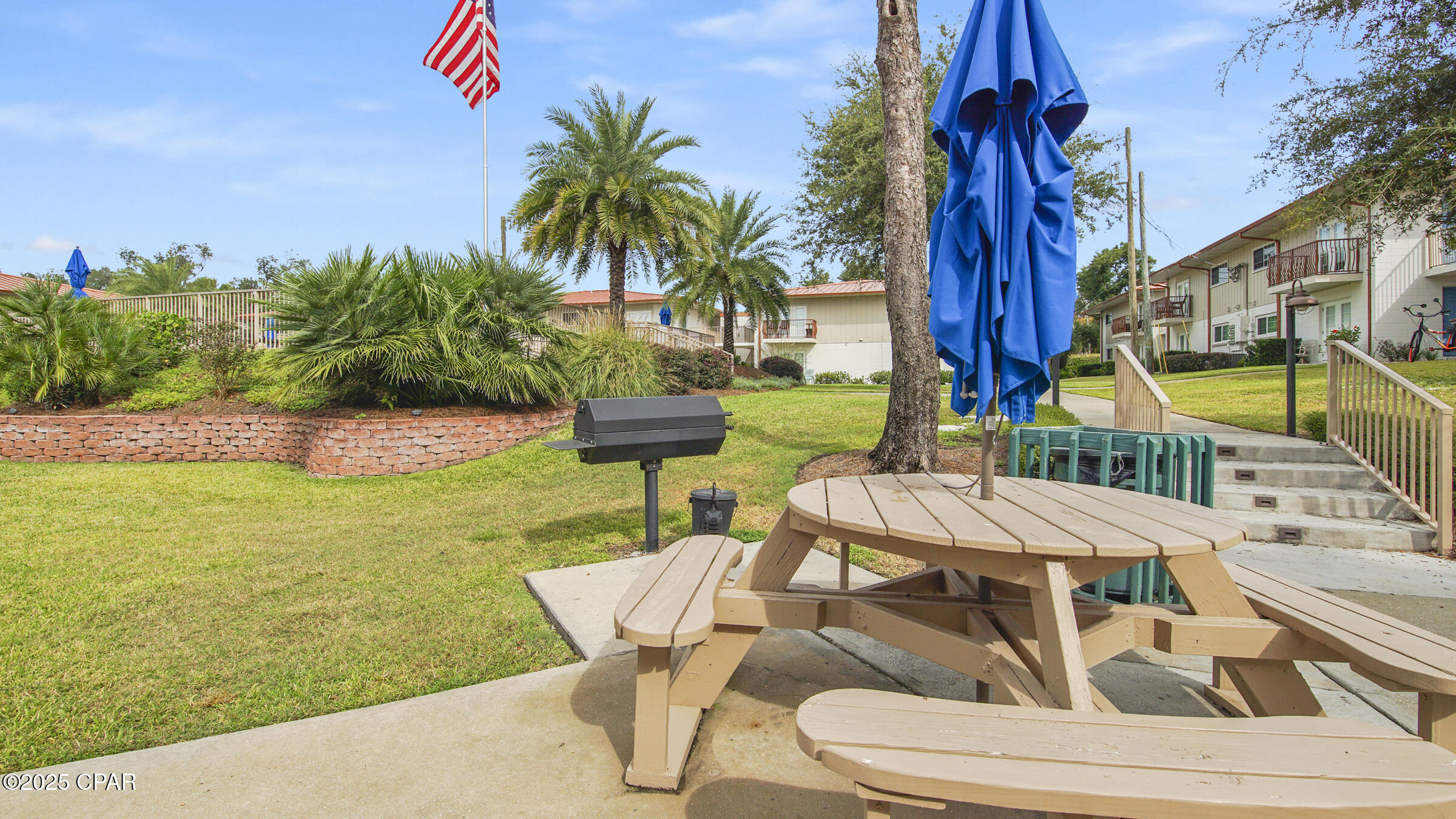 Image 24 For 2100 Beach Drive S102