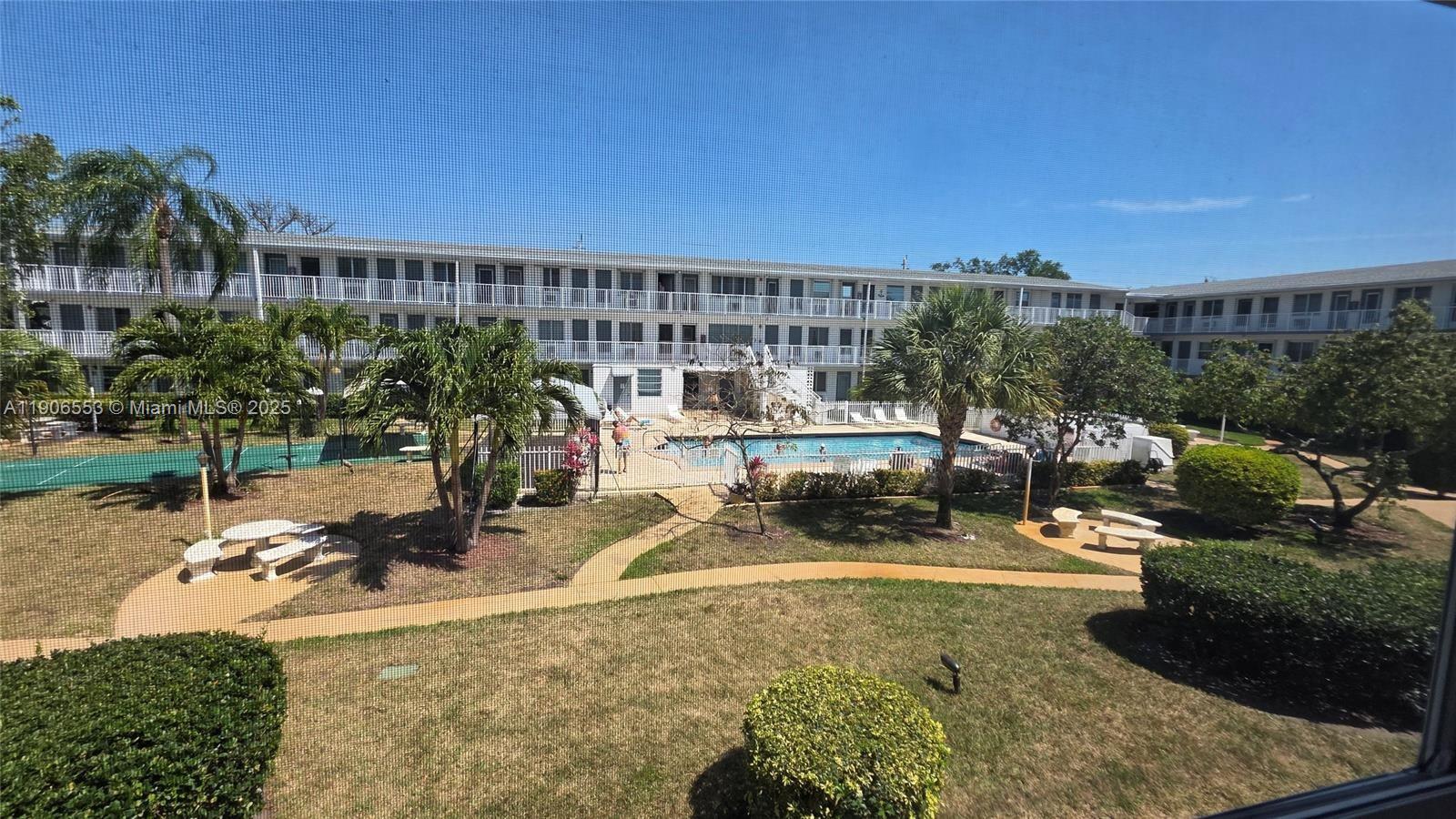 Homes for sale in Miami, FL | 15610 Ne 6th Ave #18C, Miami, FL 33162 | MLS# A11906553