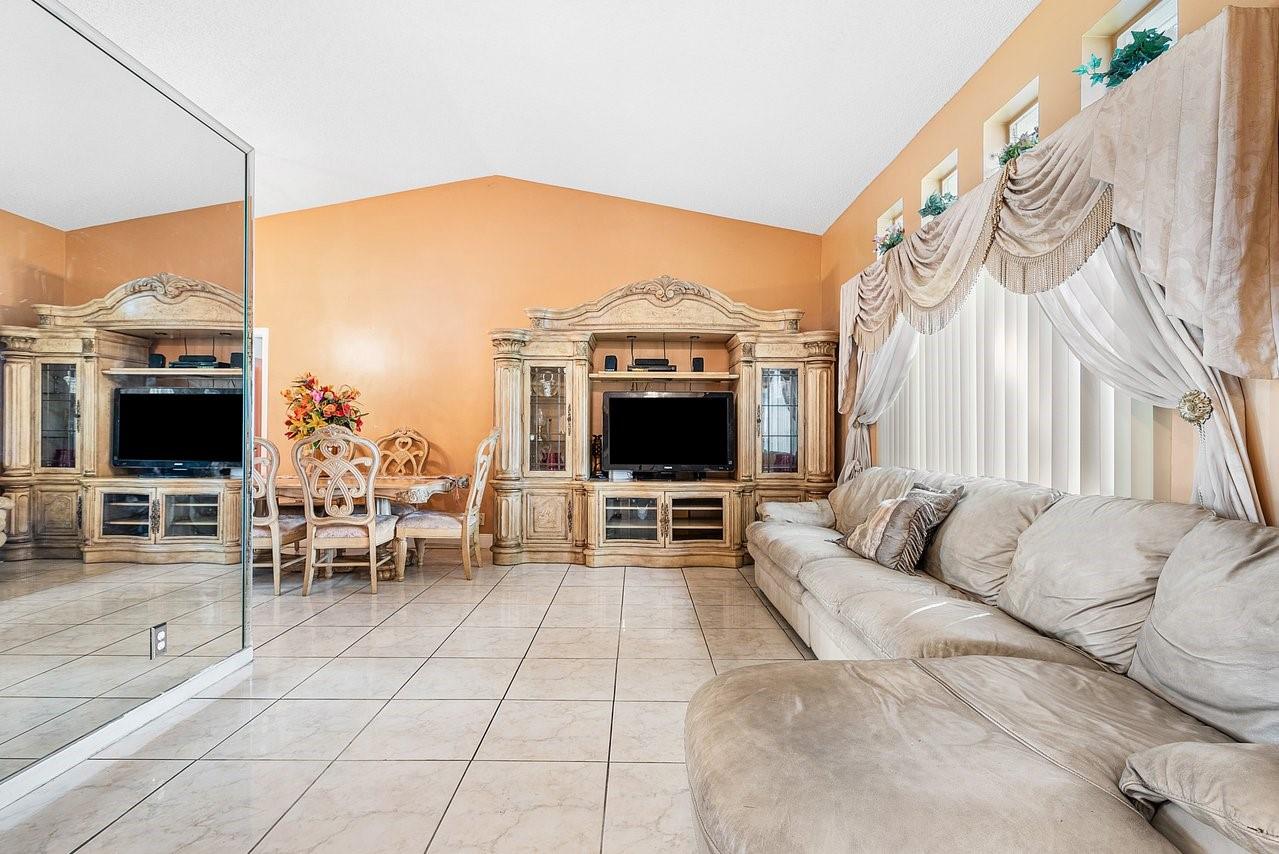 Homes for sale in Coral Springs, FL | 9861 Nw 28Th Pl, Coral Springs, FL 33065 | MLS# F10534386