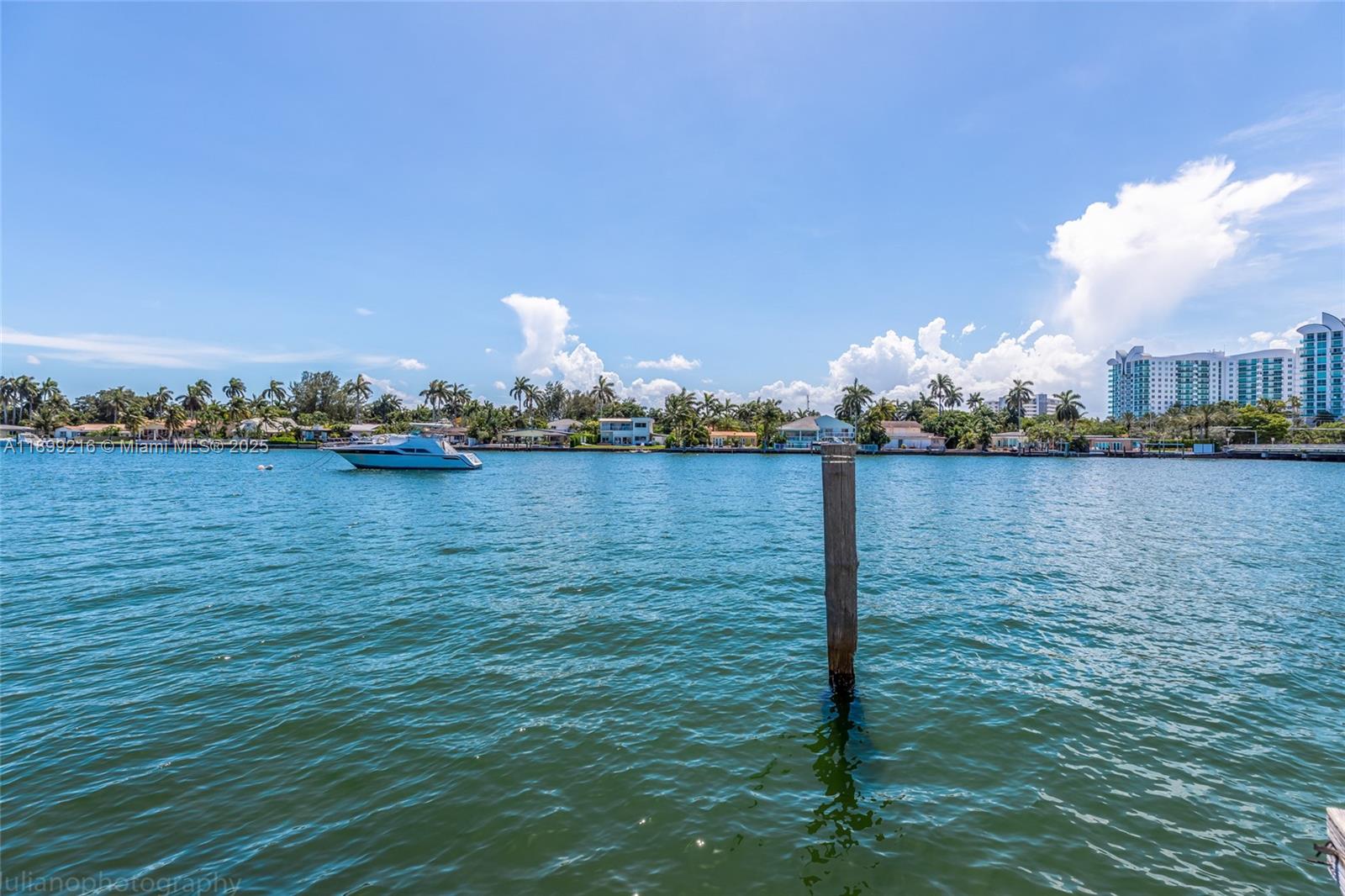 Homes for sale in North Bay Village, FL | 1455 N Treasure Dr #3K, North Bay Village, FL 33141 | MLS# A11899216