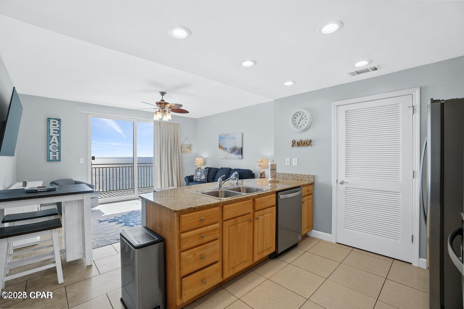 Image 10 For 17729 Front Beach Road 1604e