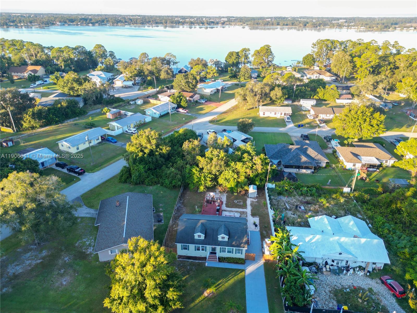 Homes for sale in Sebring, FL | 3713 Wild Violet Avenue, Sebring, FL 33876 | MLS# A11906641